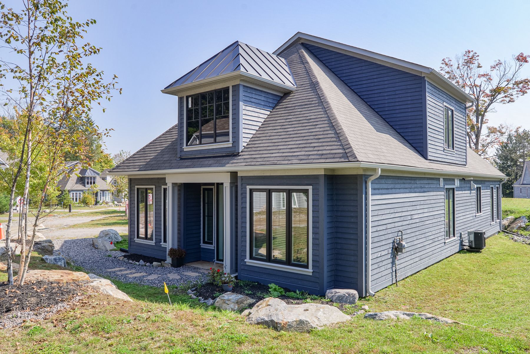 2054 Peninsula Road 16, Muskoka Lakes, On P0b 1g0