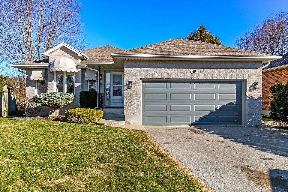 18 Hickory Boulevard W, Strathroy-Caradoc, On N7g 4a9