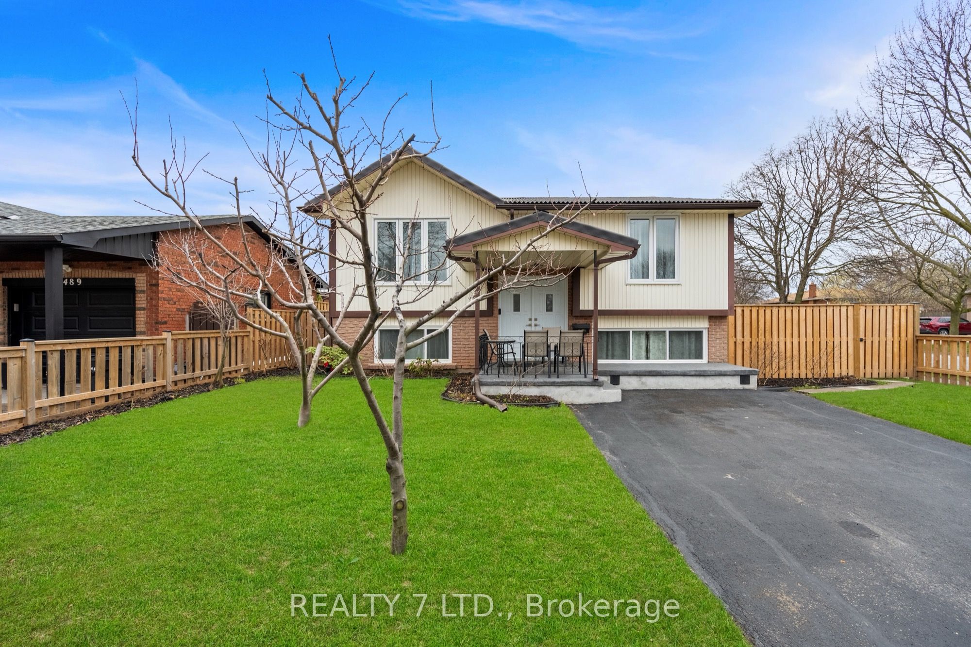 6479 Burwood Avenue, Niagara Falls, On L2h 1z6