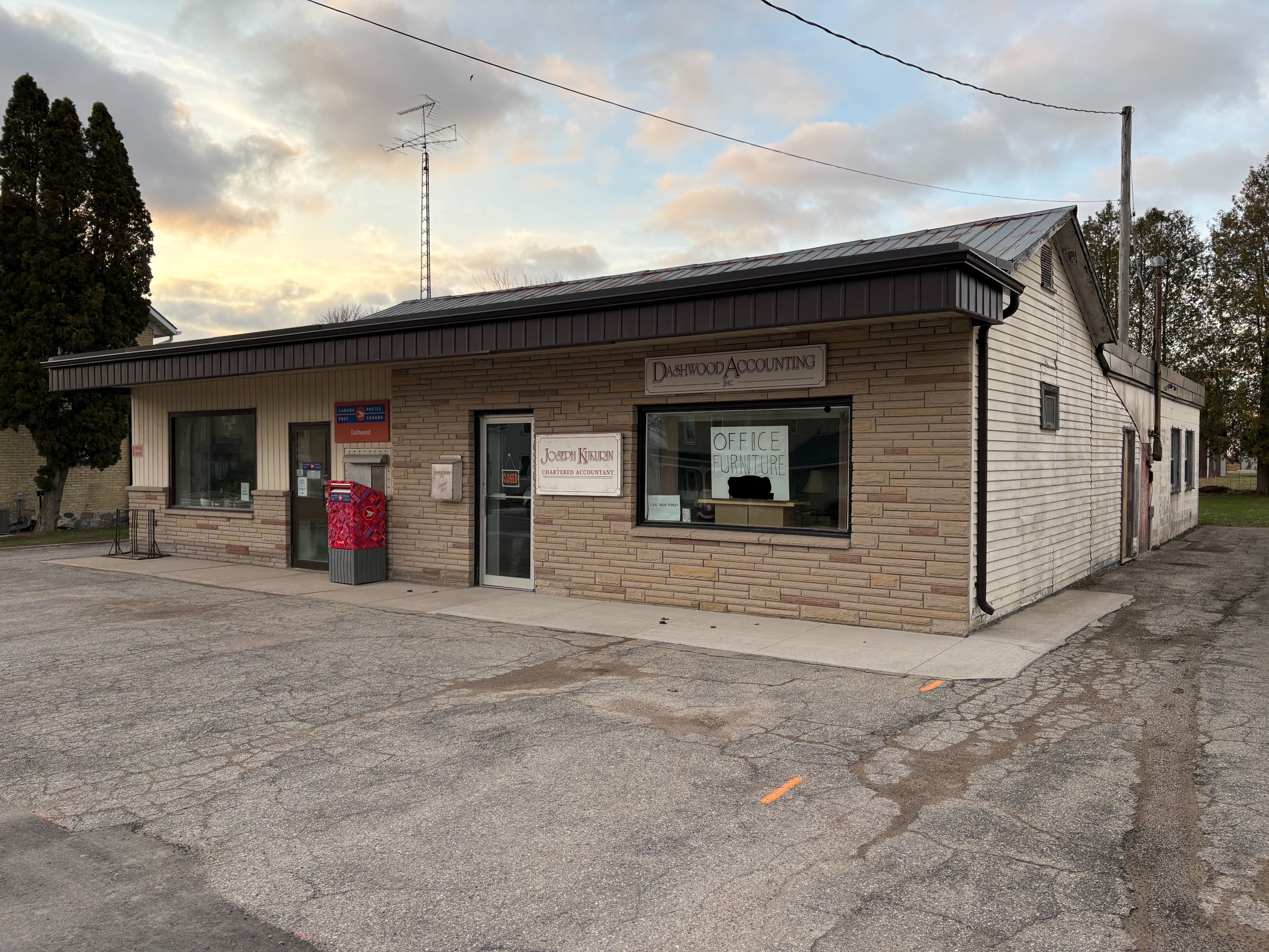 126 Main Street, Bluewater, On N0m 1n0