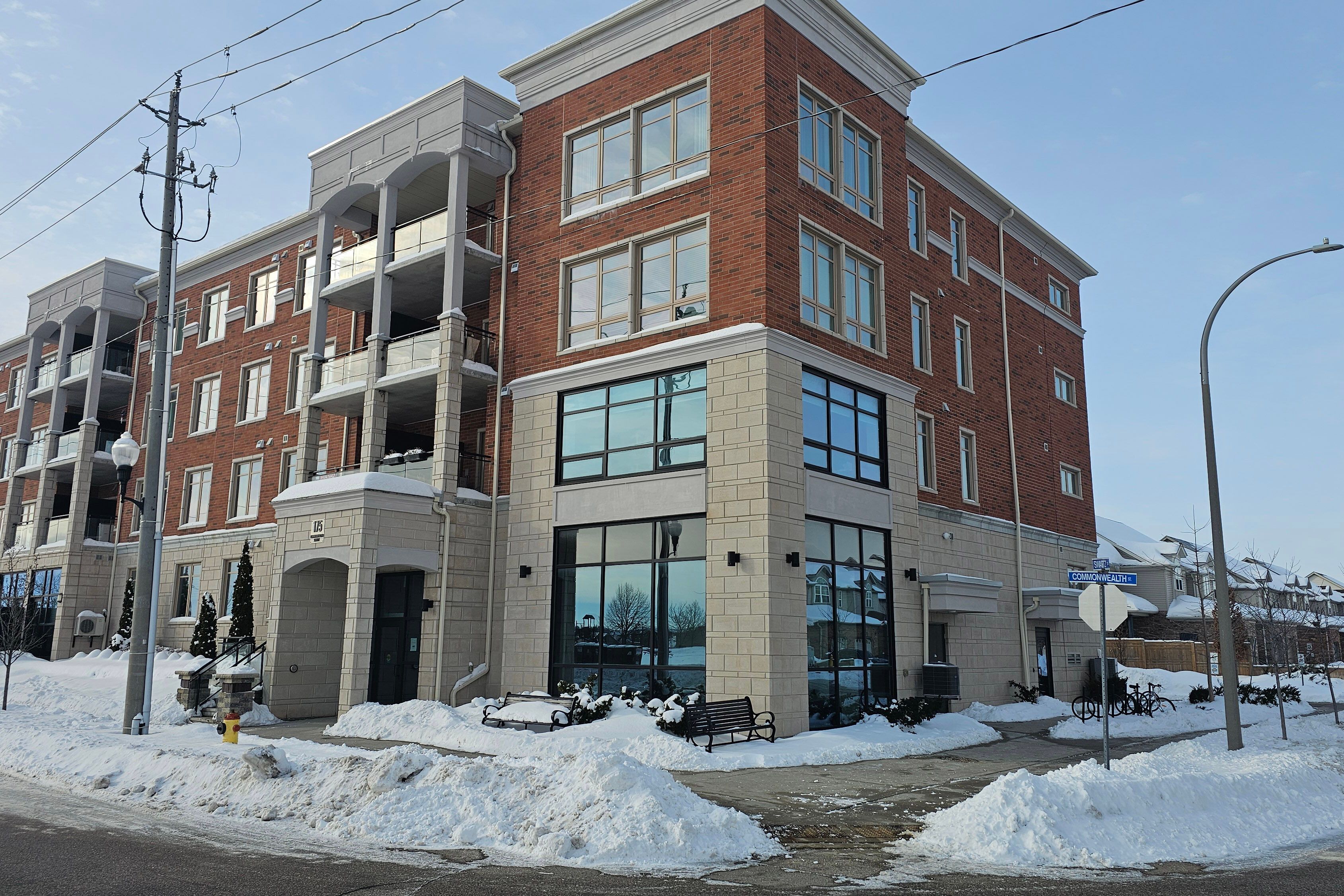 175 Commonwealth Street 107, Kitchener, On N2e 0h4