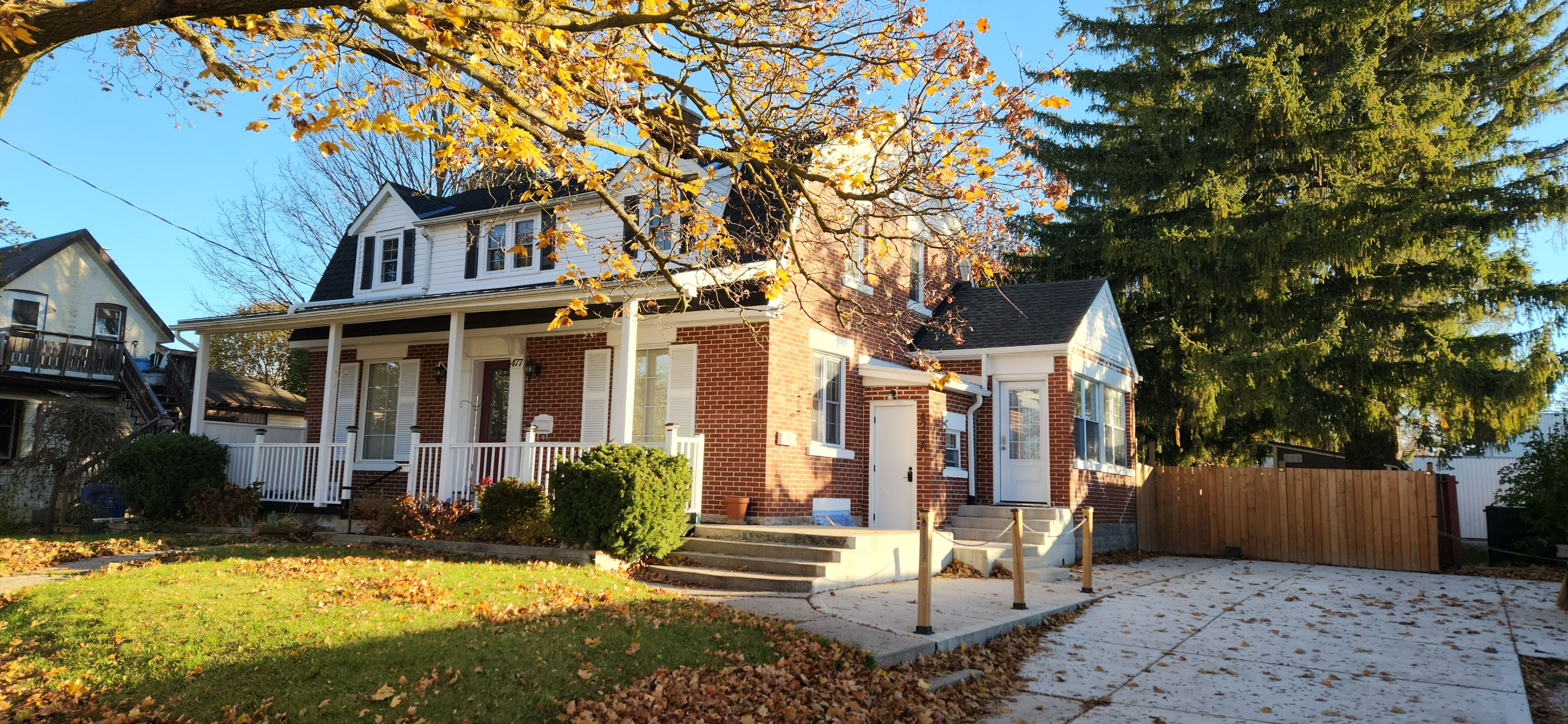 477 12th Avenue, Hanover, On N4n 2v1