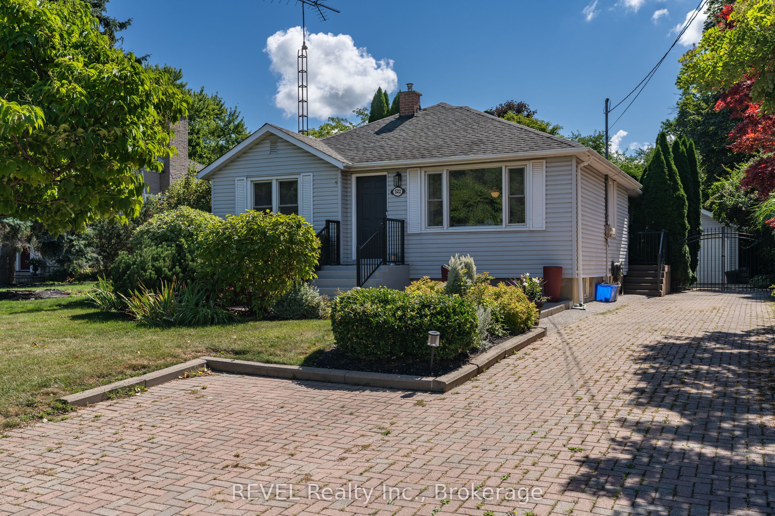 522 Mississagua Road, Niagara-On-The-Lake, On L0s 1j0