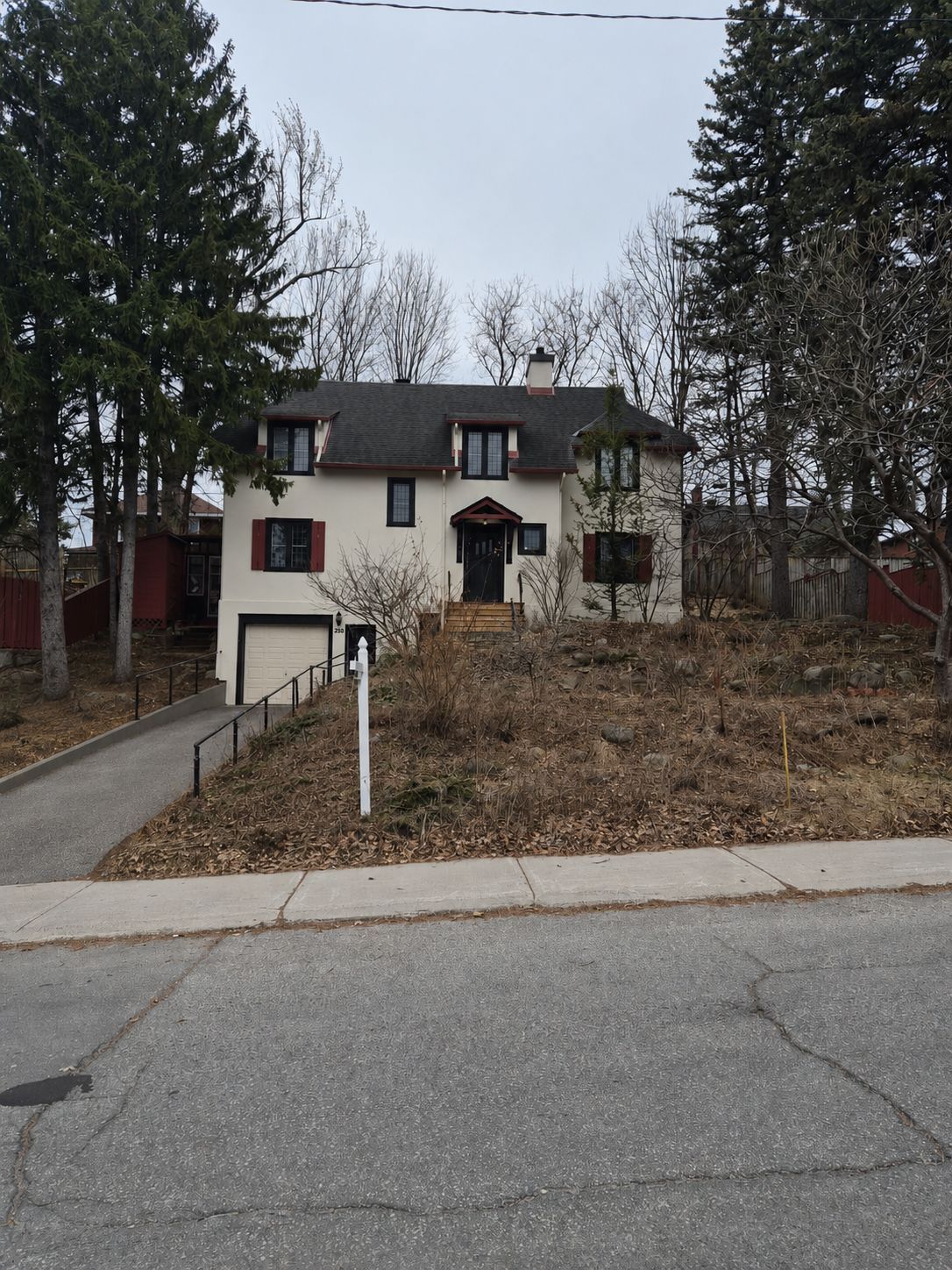 290 Holmwood Avenue, Glebe - Ottawa East And Area, On K1s 2r3