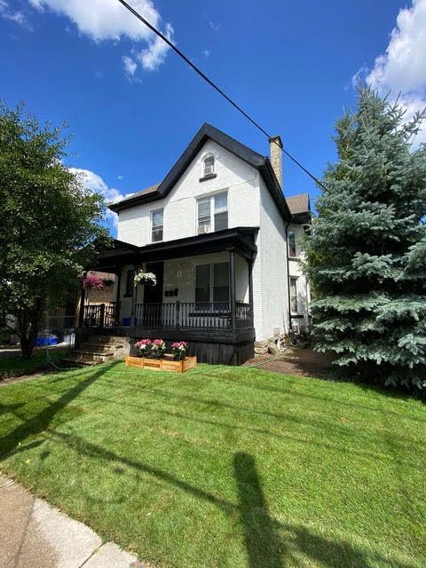 870 Queens Avenue, London East, On N5w 3h6