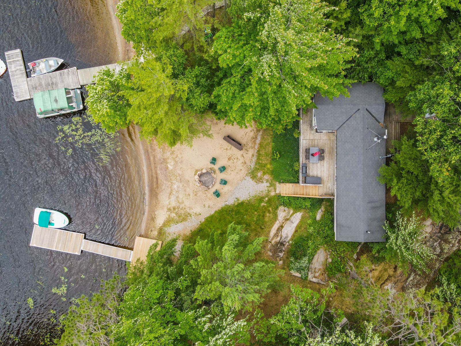 1040 Kahshe Lake, Gravenhurst, On P0e 1g0