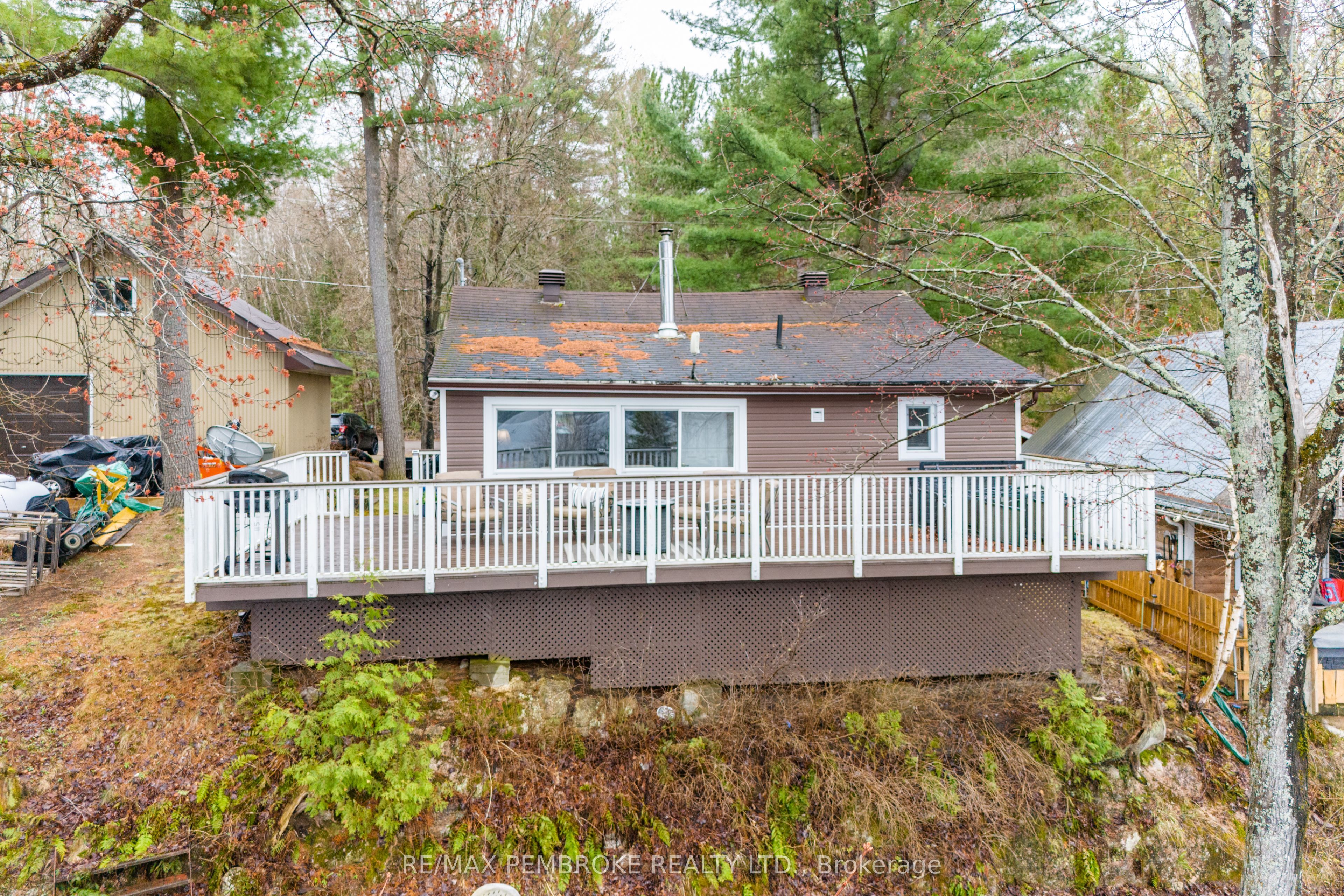 80 Macgregor Bay Trail, Petawawa, On K8a 8k9