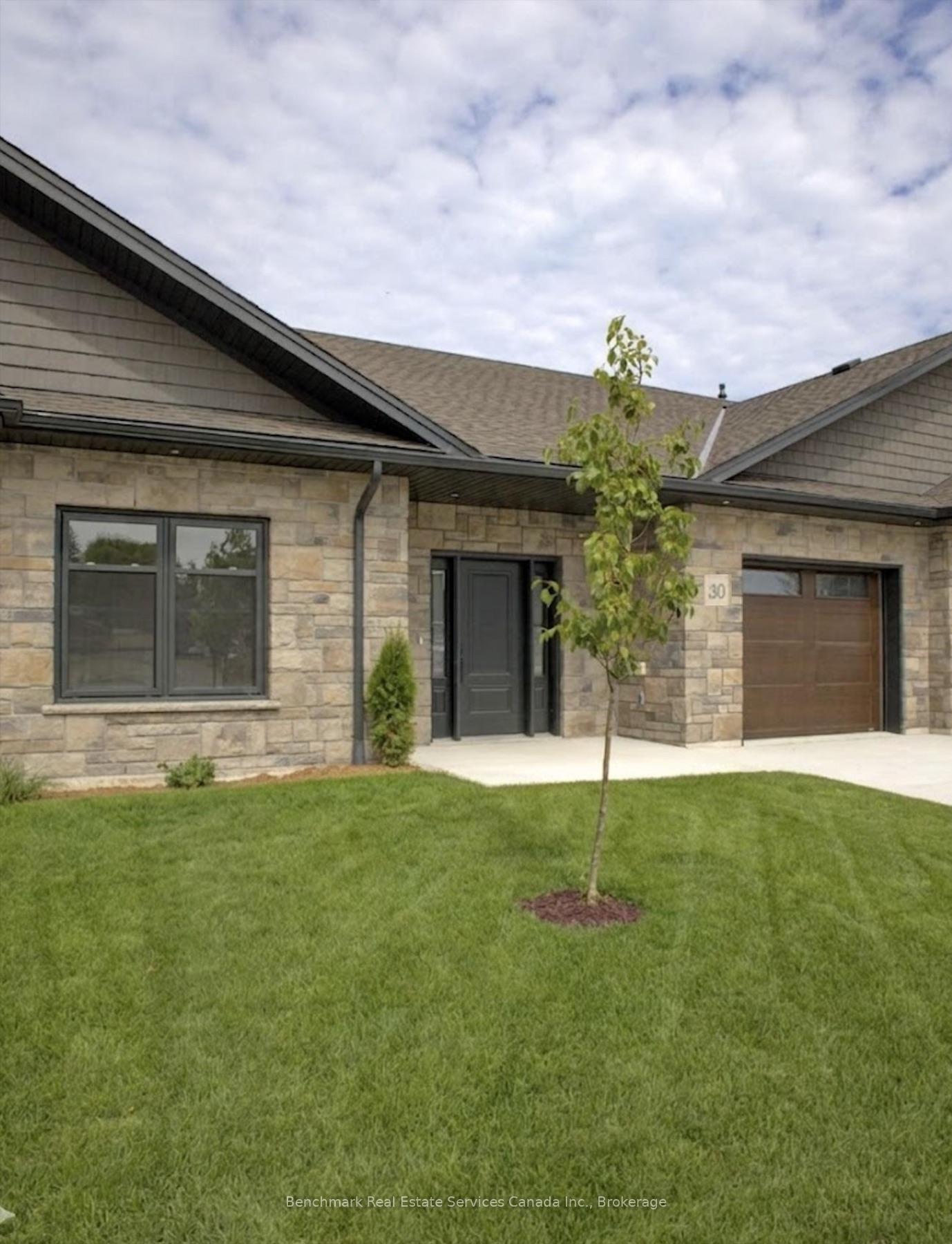 1182 Queen Street 30, Kincardine, On N2z 0j2