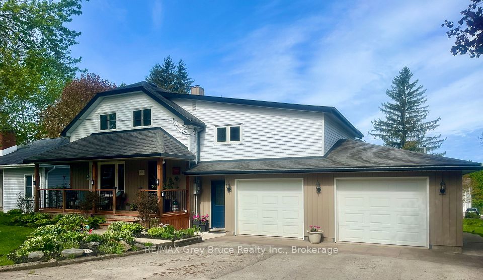 138 Main Street, Arran-Elderslie, On N0h 2n0