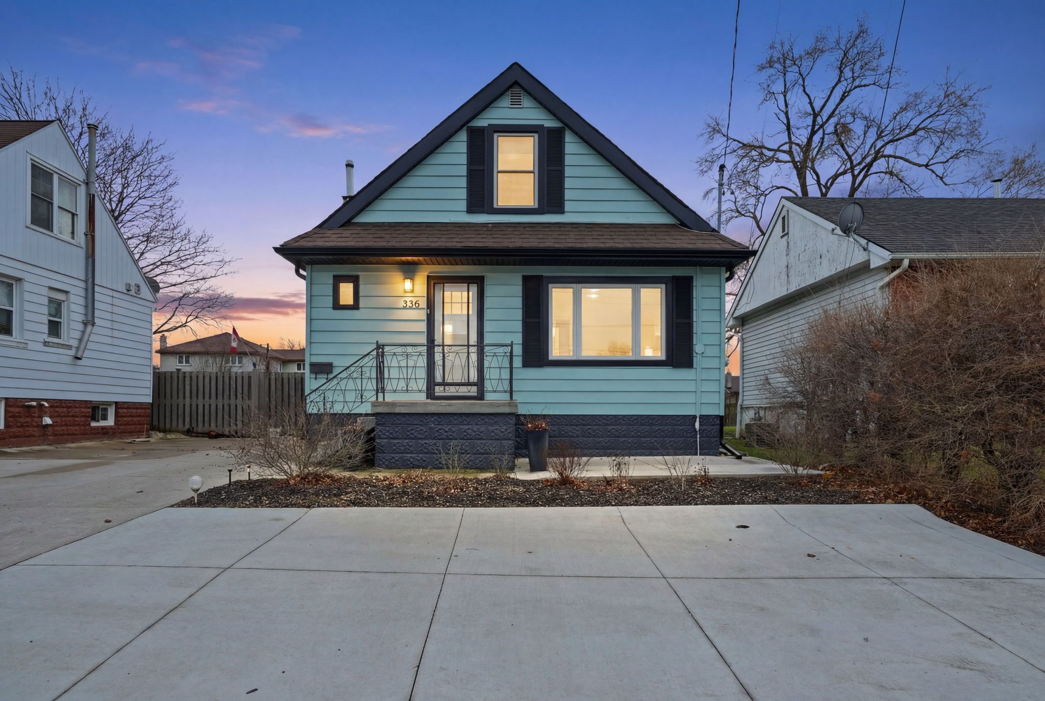 336 Barton Street, Hamilton, On L8e 2k9