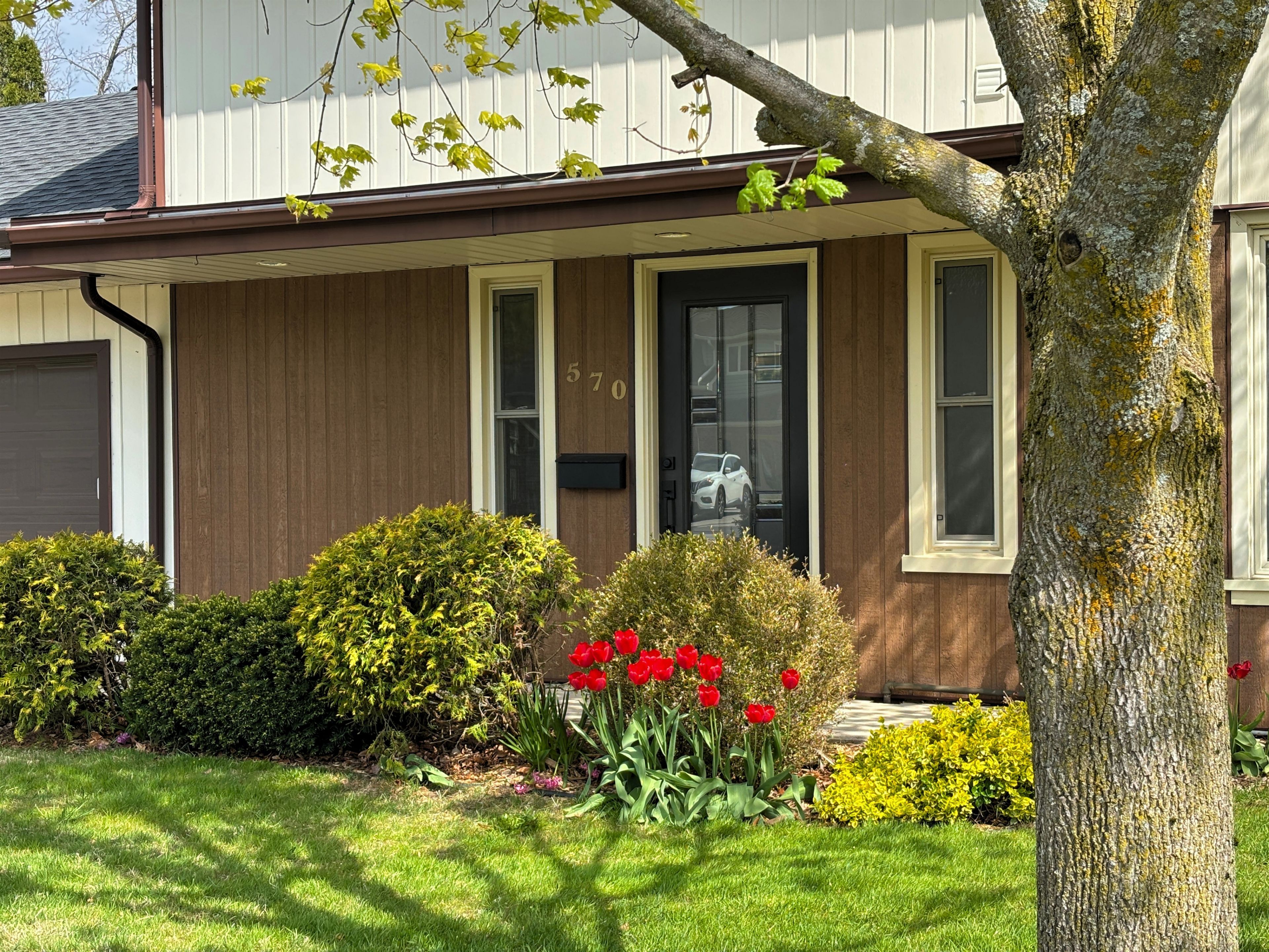 570 7th Street W, Owen Sound, On N4k 3l6