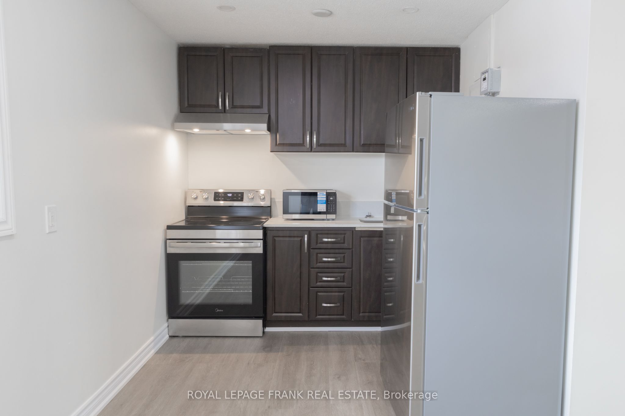 88 Mary Street W 3, Kawartha Lakes, On K9v 5g3