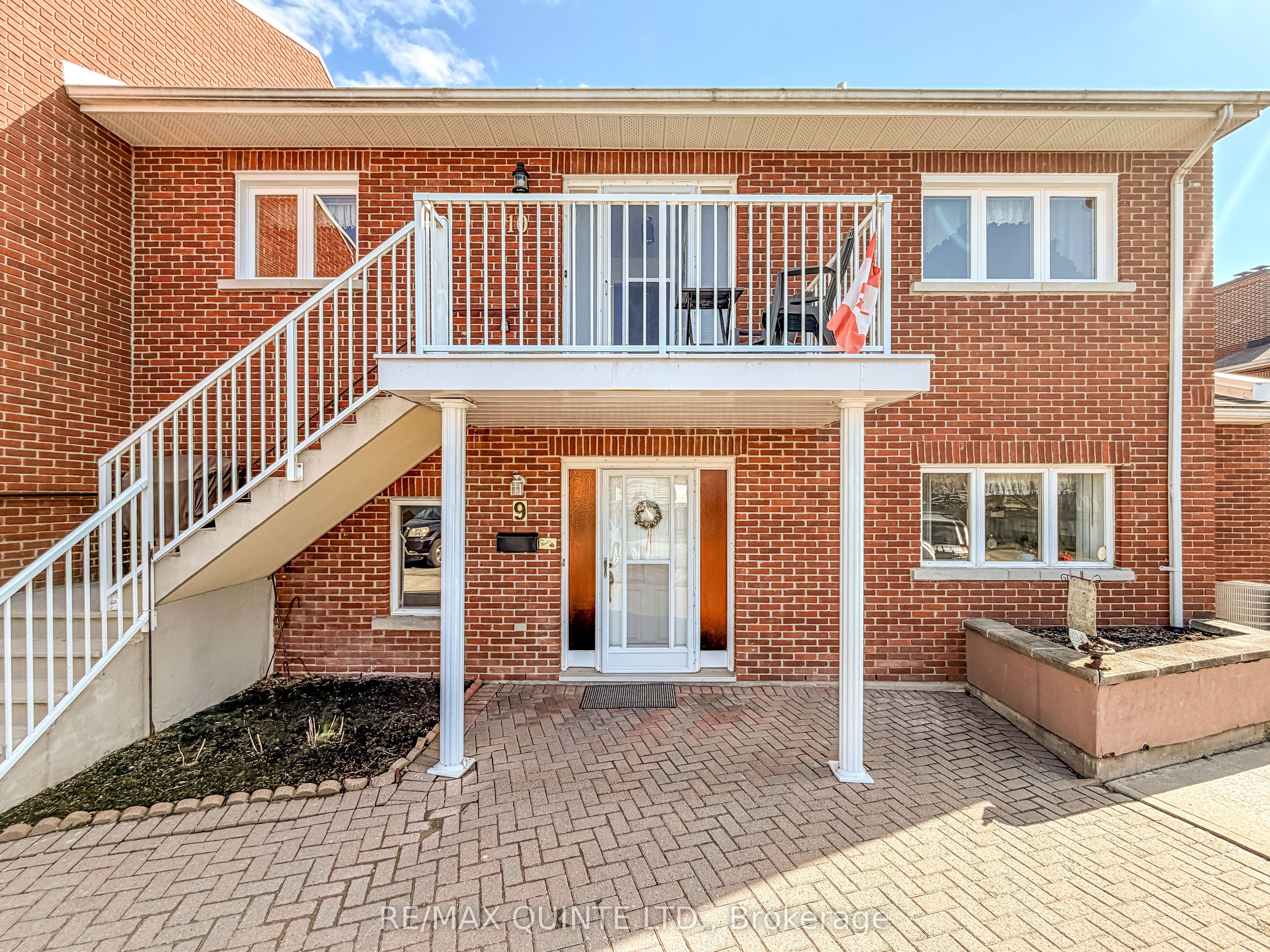 179 Herchimer Avenue 10, Belleville, On K8n 4g7