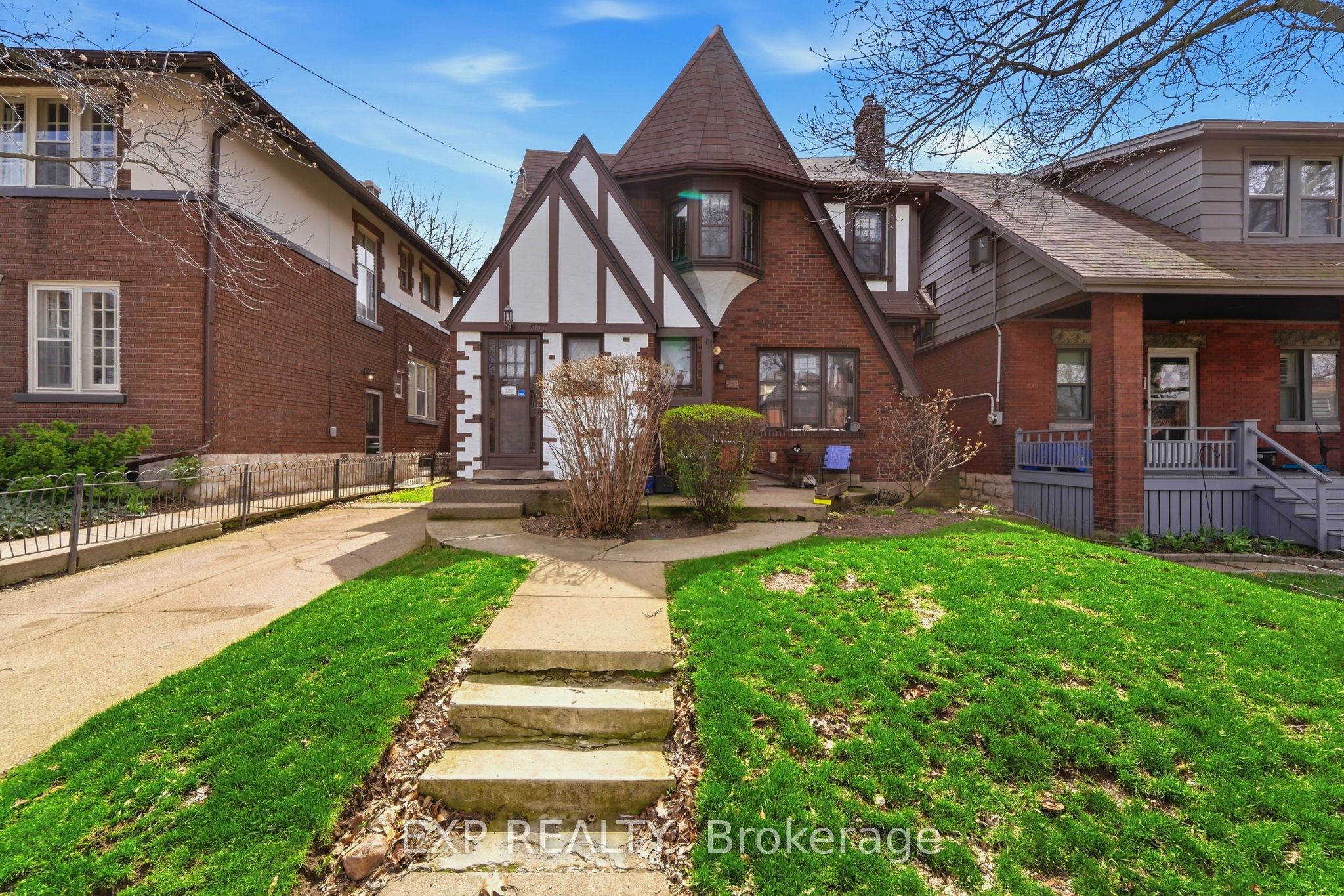 509 Aberdeen Avenue, Hamilton, On L8p 2s6