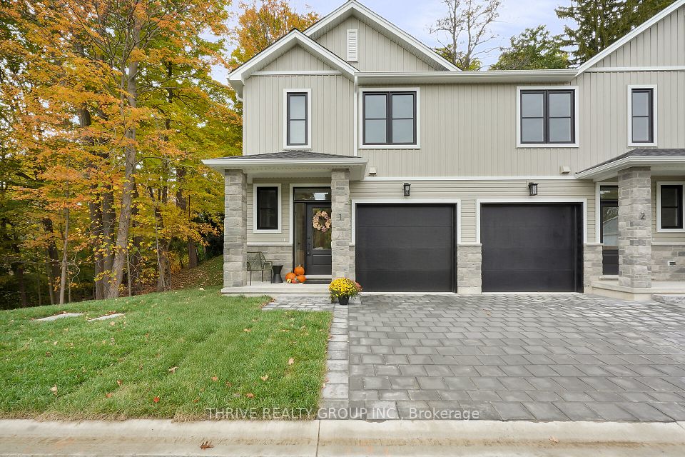 279 Hill Street 11, Central Elgin, On N5l 0c4