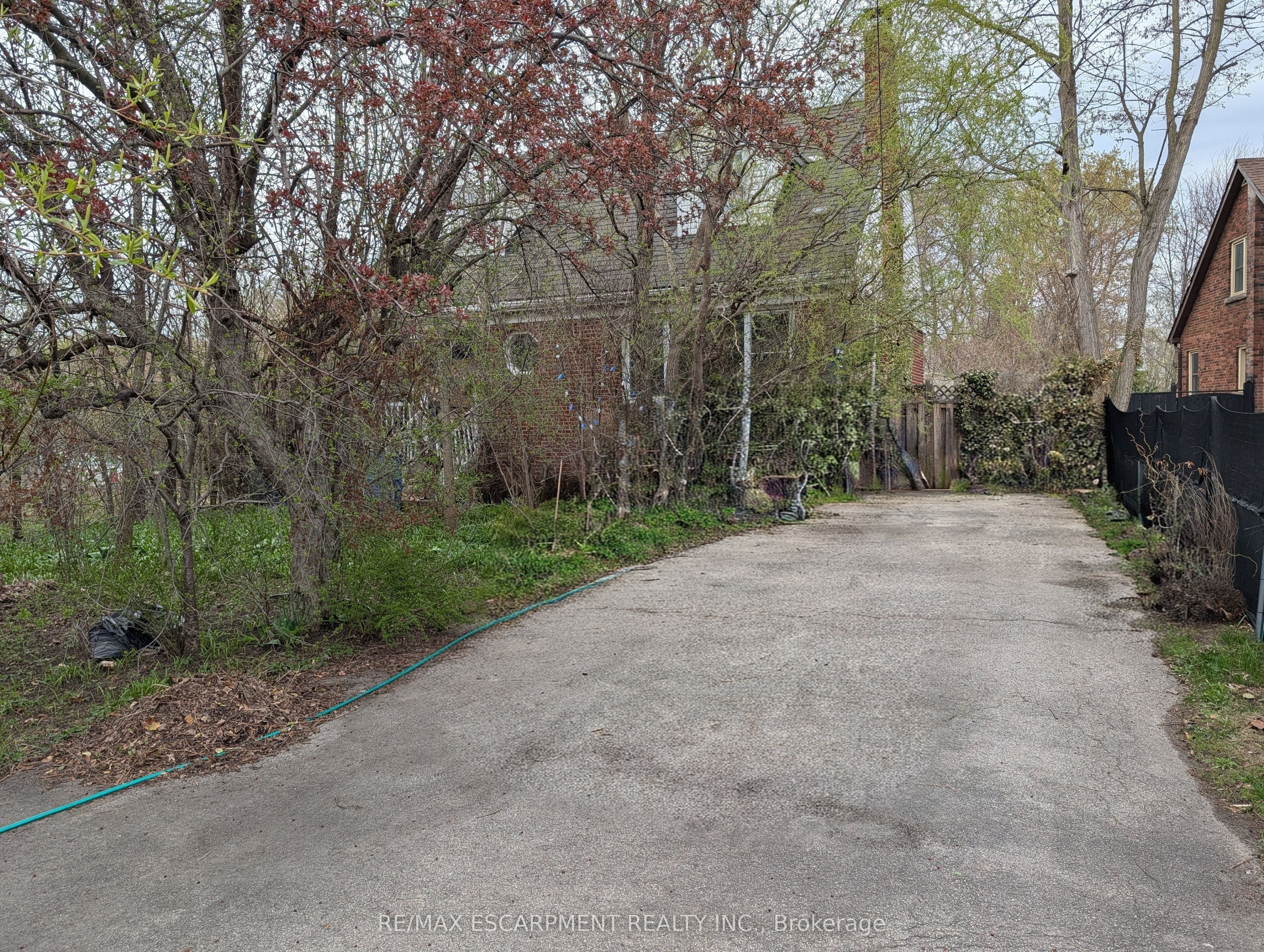 115 King Street E, Hamilton, On L8g 1l2