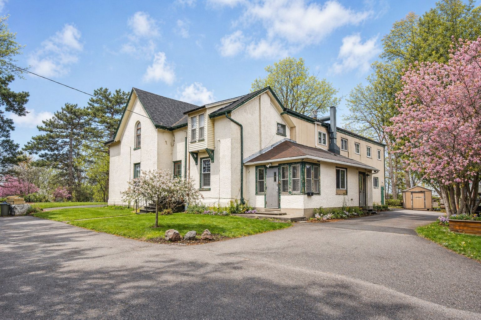 20 Elliott Street, Cambridge, On N1r 2j2