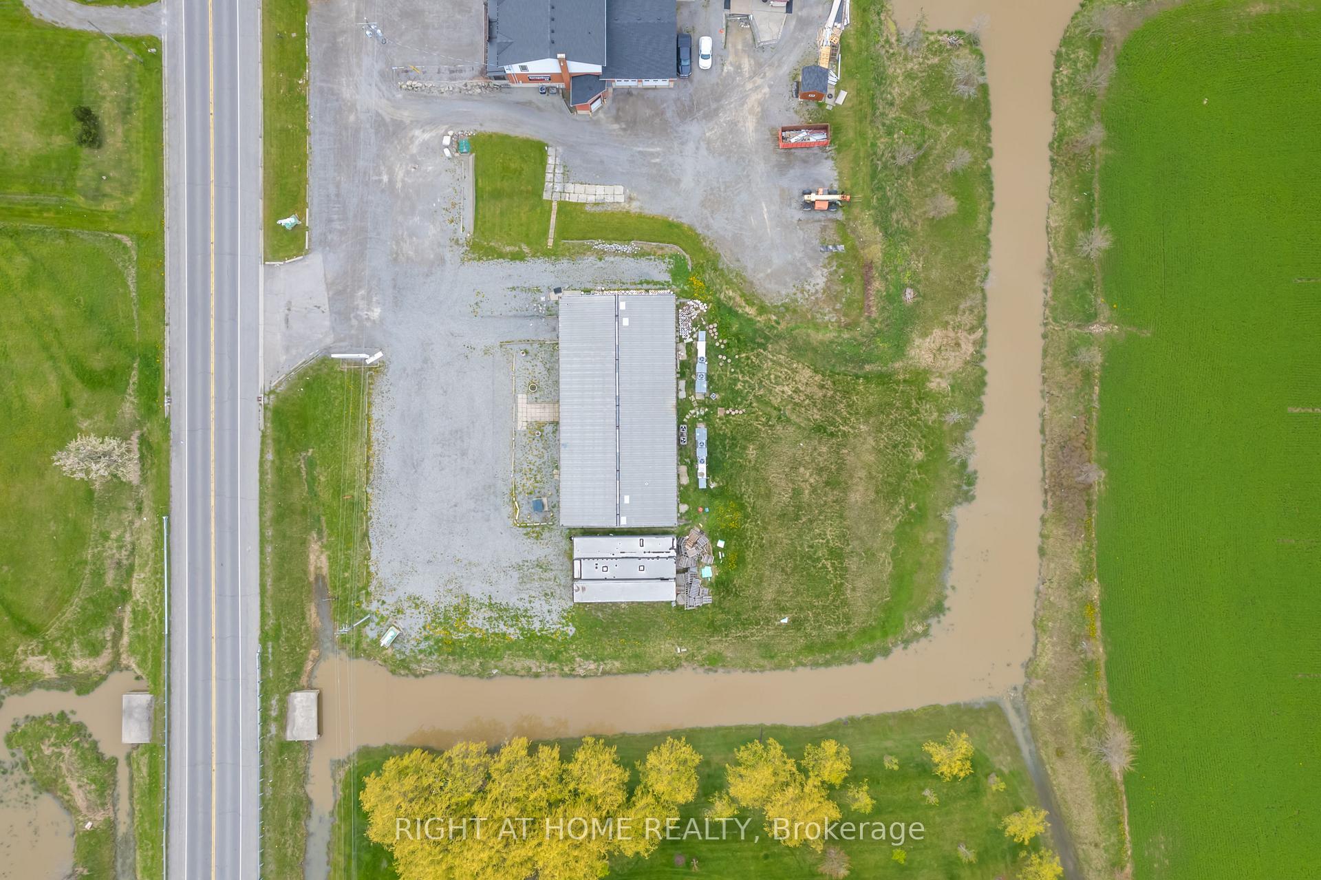 8270 Highway #20 Highway #20, Grimsby, On L0r 2a0