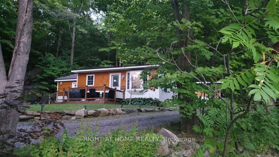 16366 Hwy 35, Algonquin Highlands, On K0m 2k0