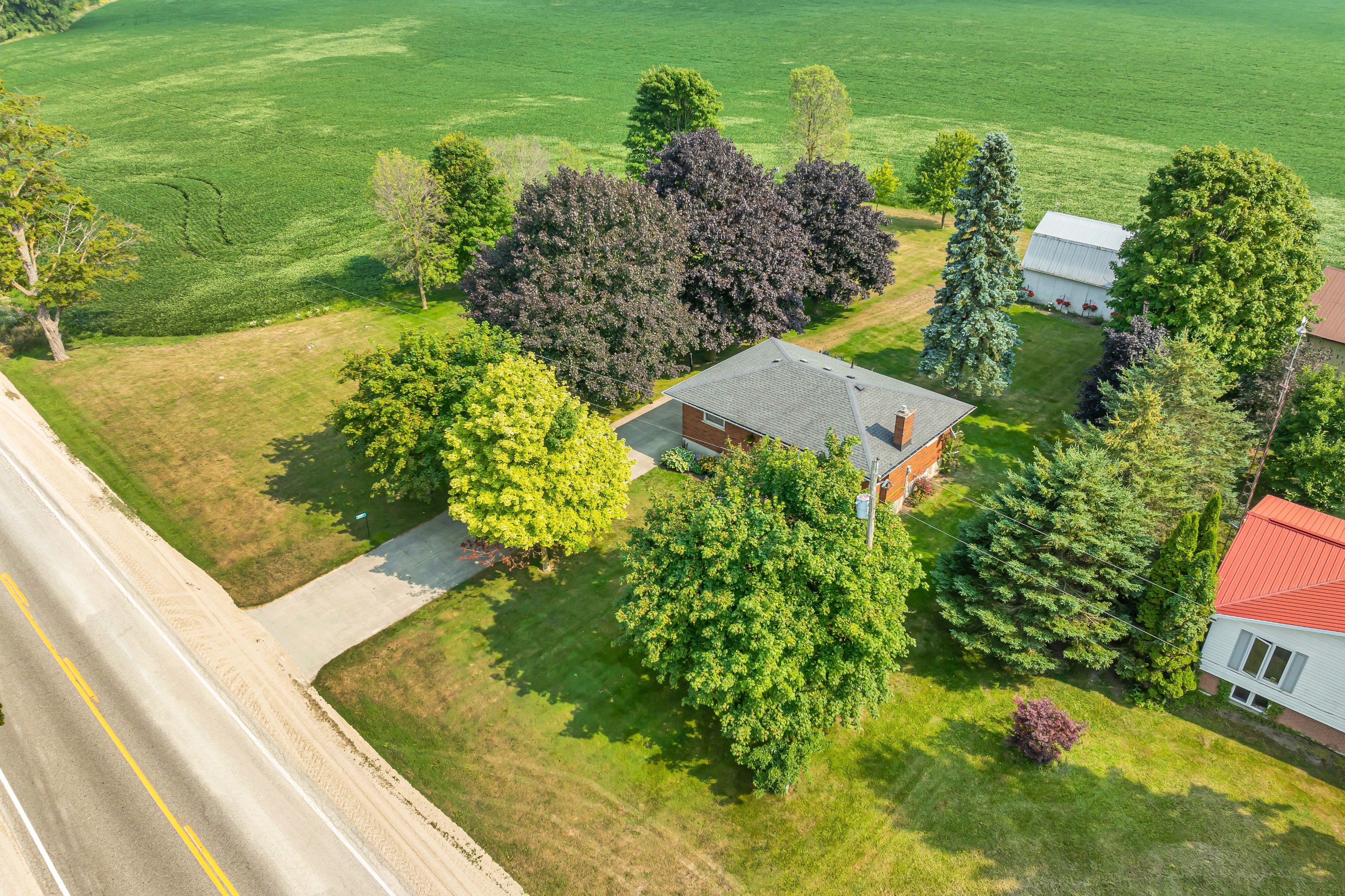 5427 Perth Rd 178 Road, North Perth, On N0g 2p0