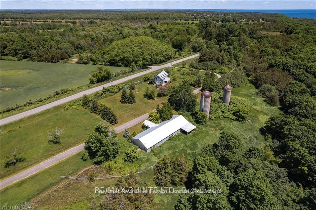 207 Cemetery Lane, Prince Edward County, On K0k 2t0