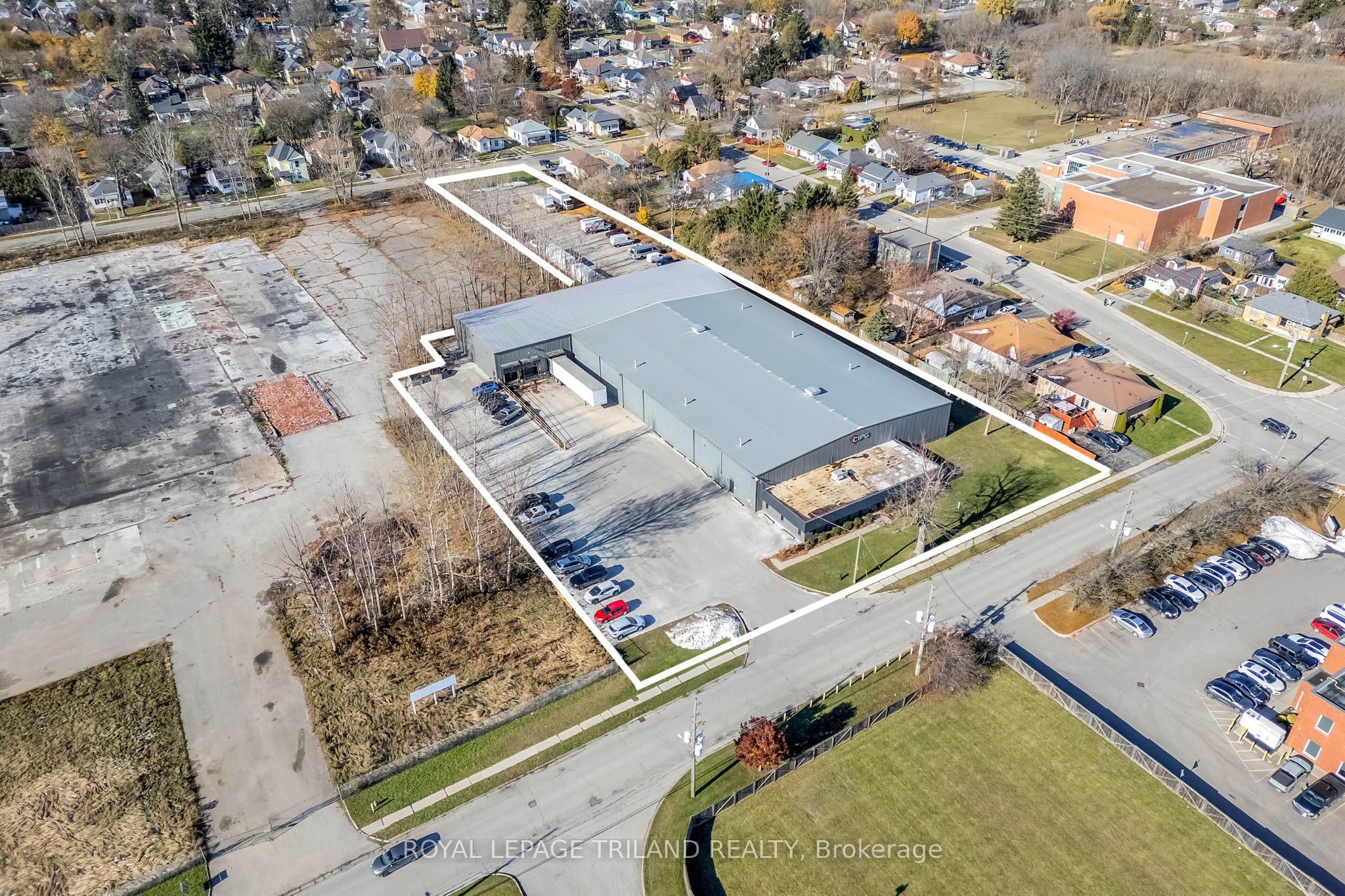 130 Woodworth Avenue, St. Thomas, On N5p 3k1