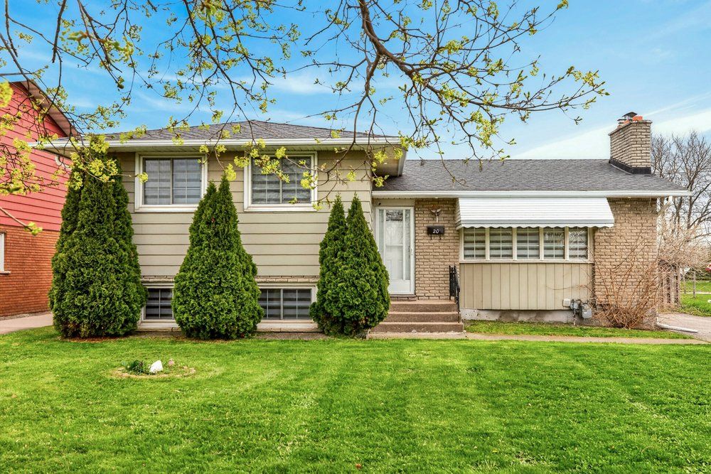 20 St. Charles Drive, Thorold, On L2v 2w4