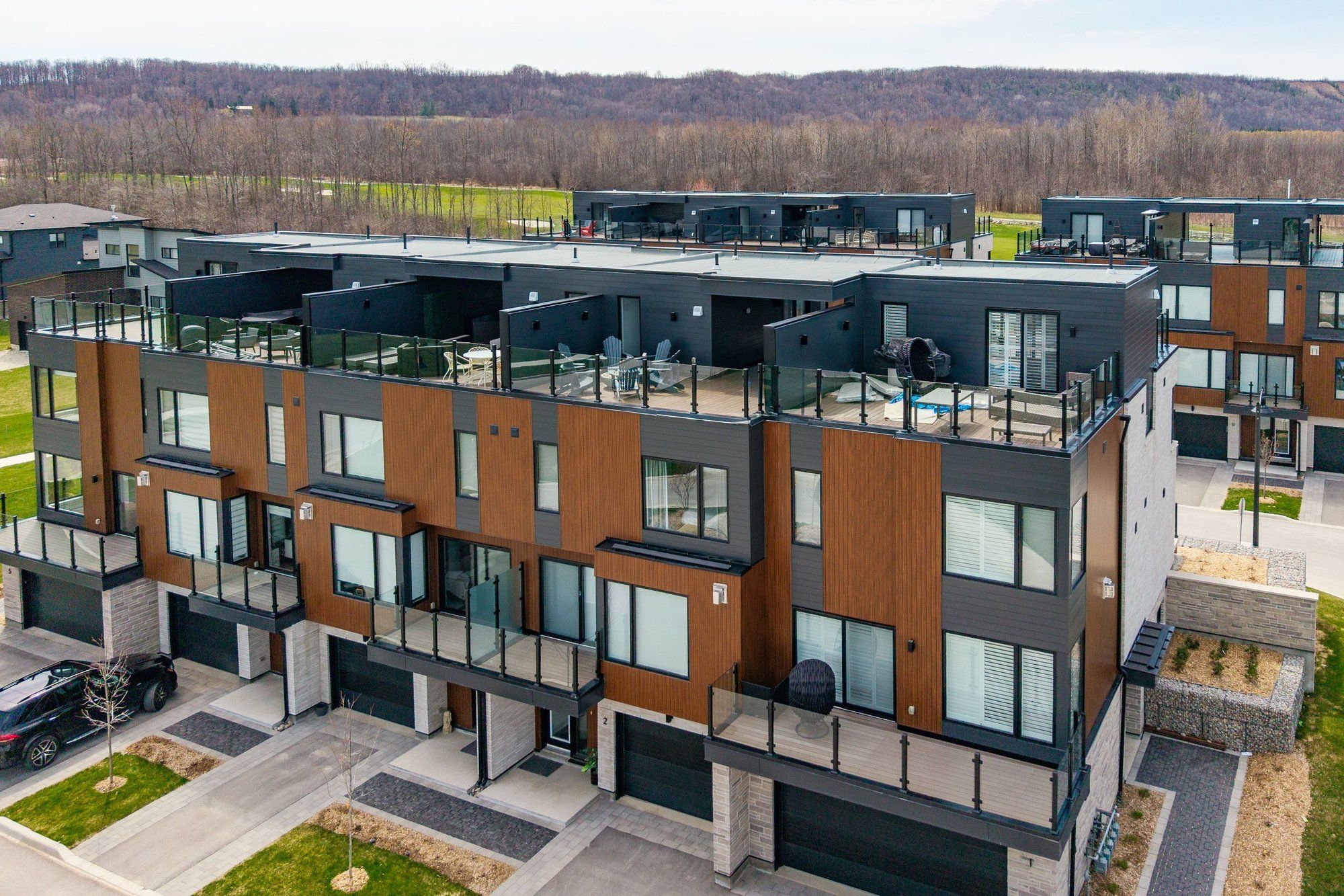 117 Sladden Court # 2, Blue Mountains, On N0h 2p0
