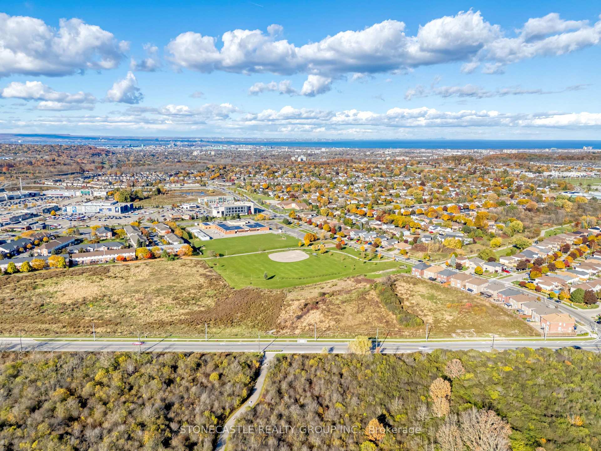 390 Highland Road W, Hamilton, On L8j 0j5