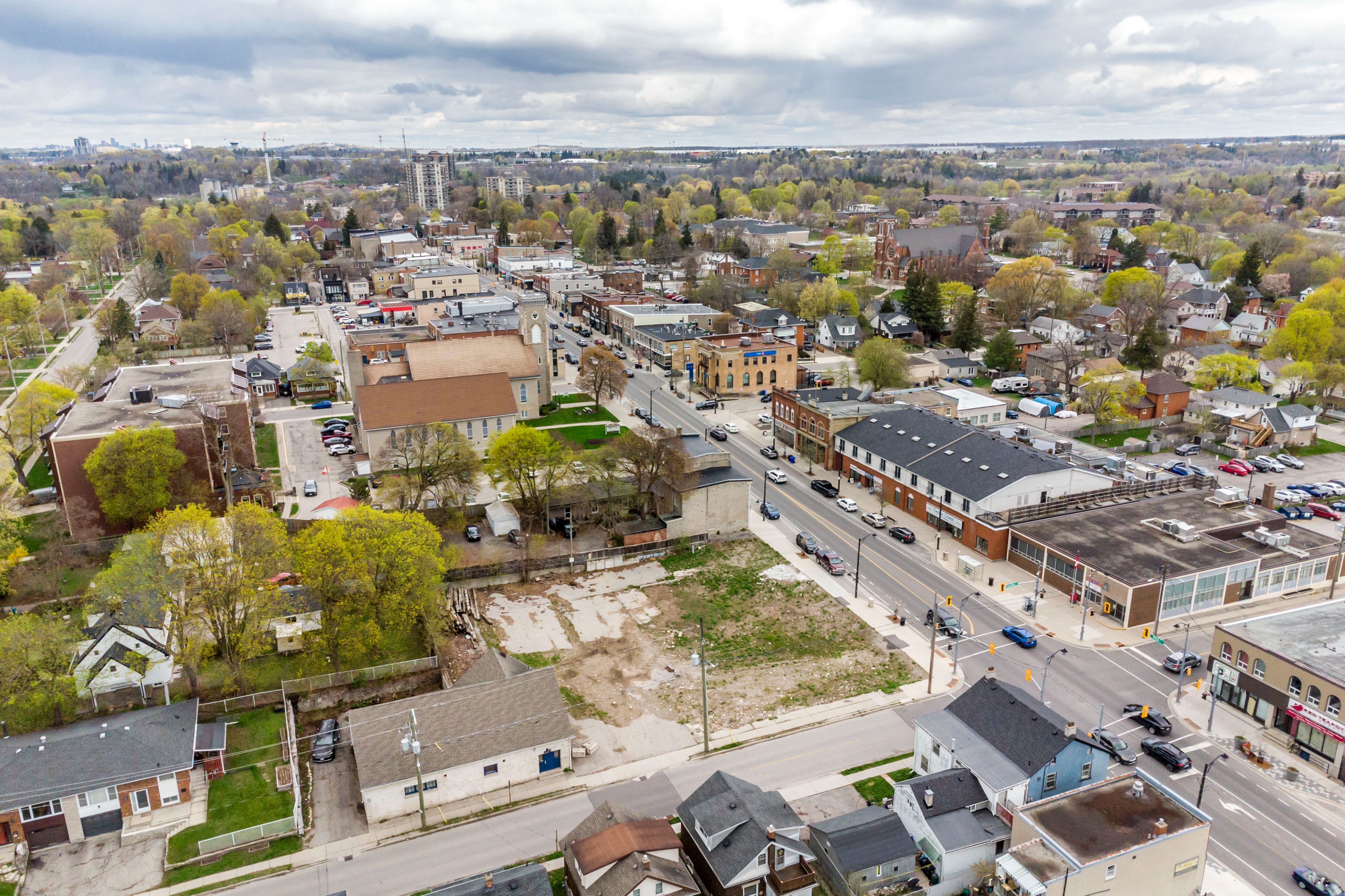 868 King Street E, Cambridge, On N3h 3p2