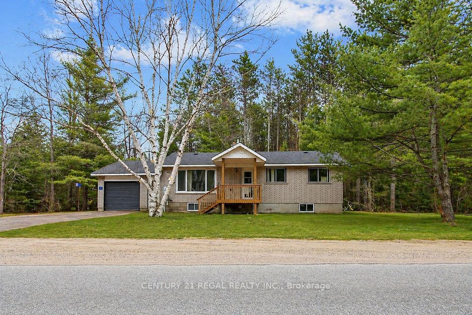 1111 North Baptiste Lake Road N, Hastings Highlands, On K0l 2s0