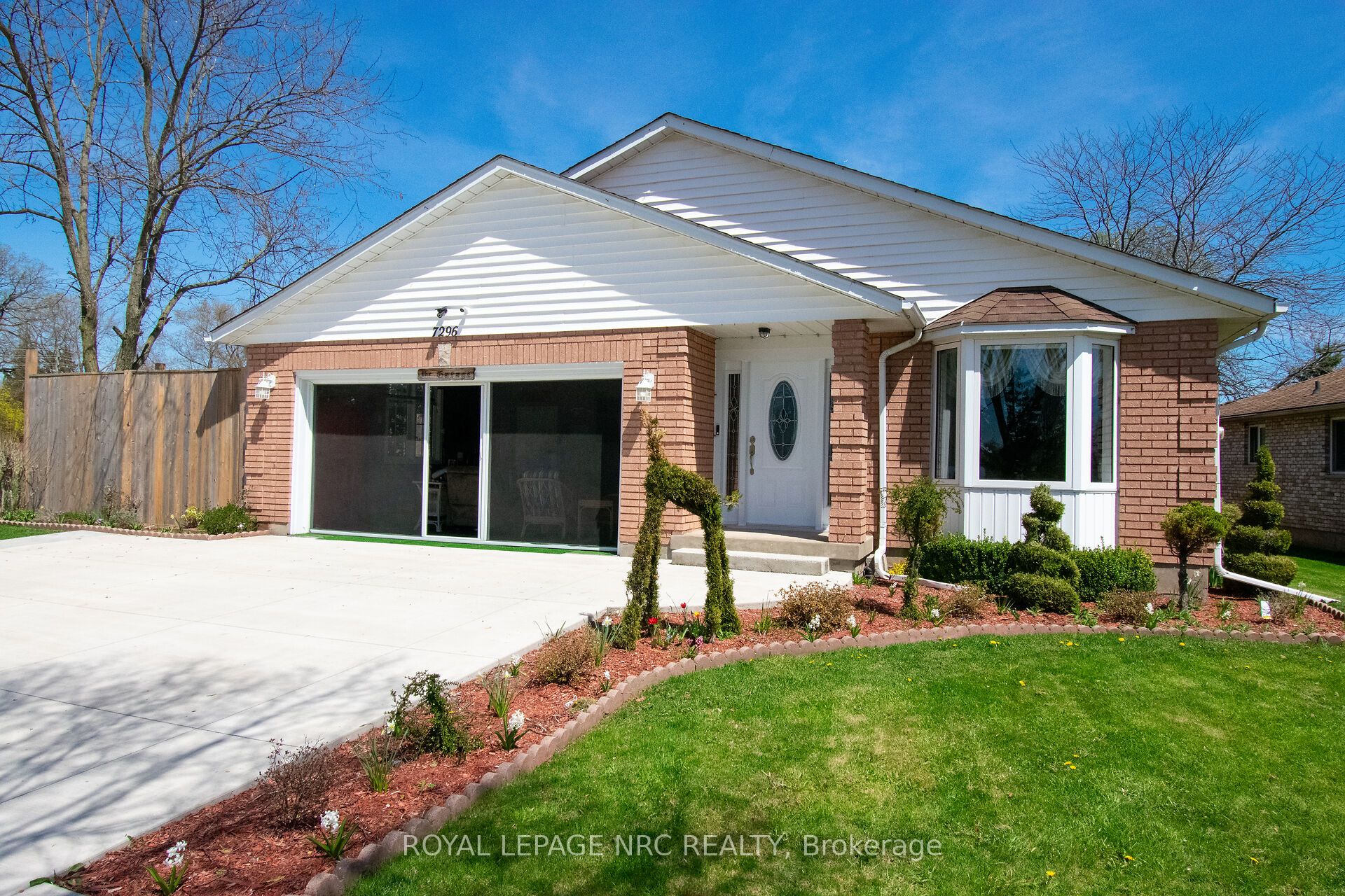 7296 Alex Avenue, Niagara Falls, On L2g 7v4