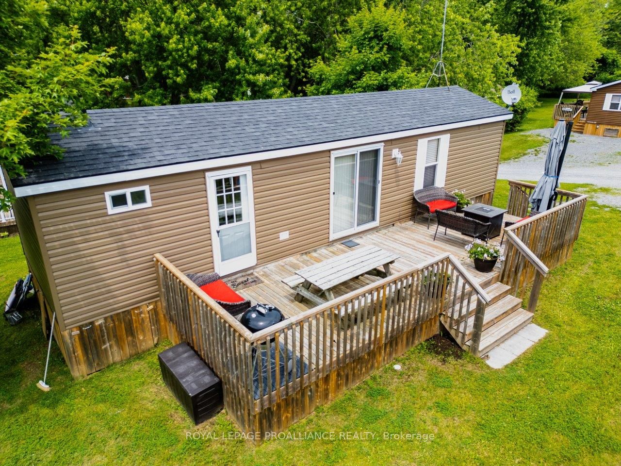 486 Cty Rd 18-12 Park Meadow Lane, Prince Edward County, On K0k 1p0