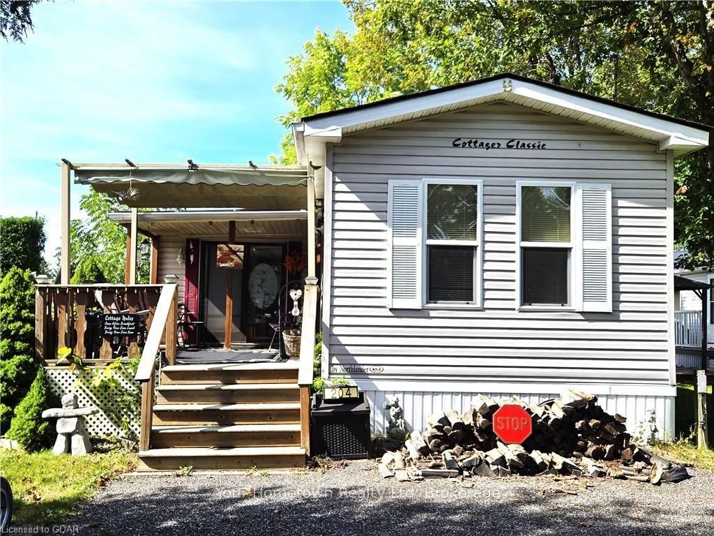 204 Beach Road, Centre Wellington, On N1m 2w5