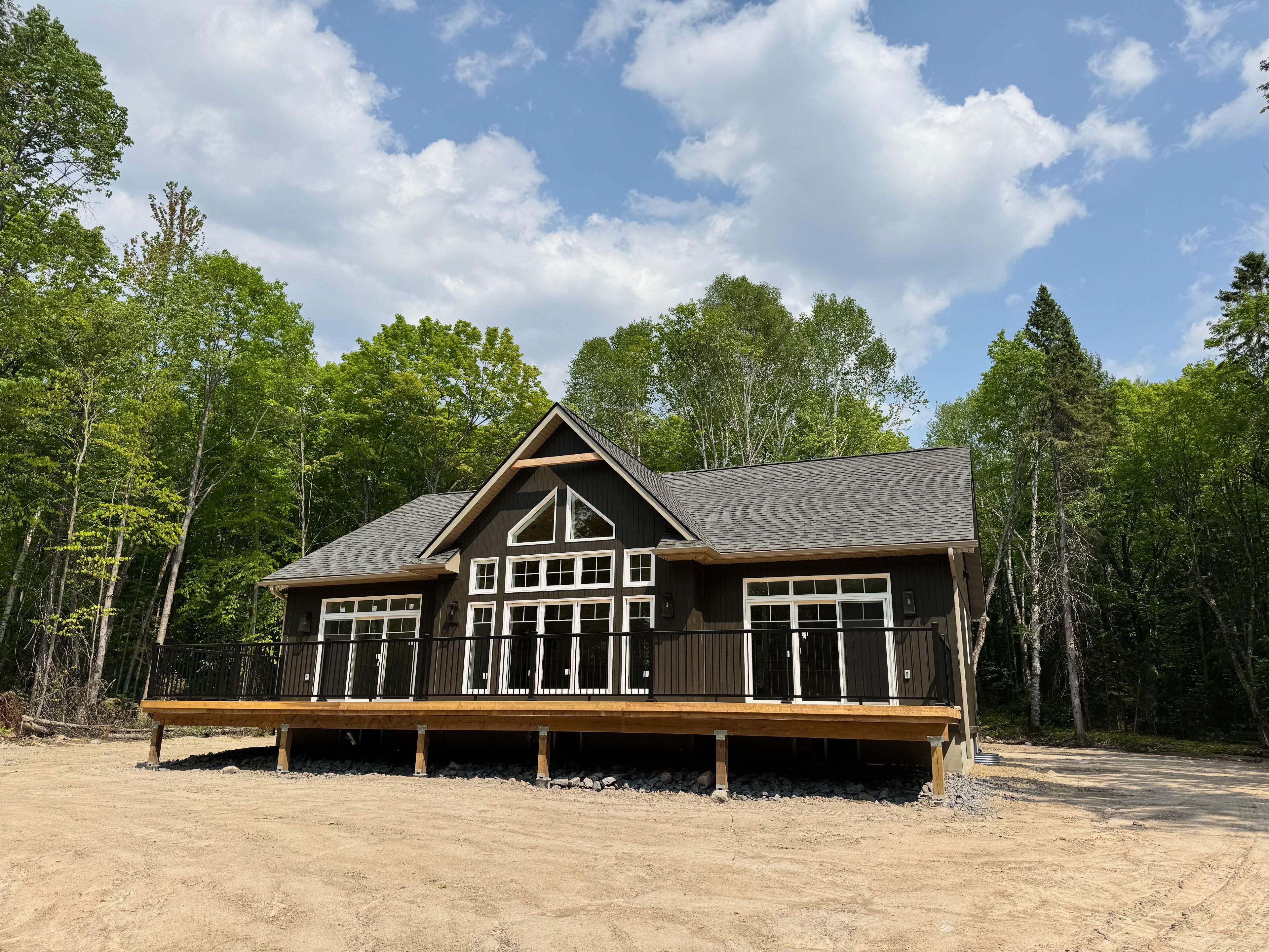 747 Lakewoods Drive, Madawaska Valley, On K0j 1b0