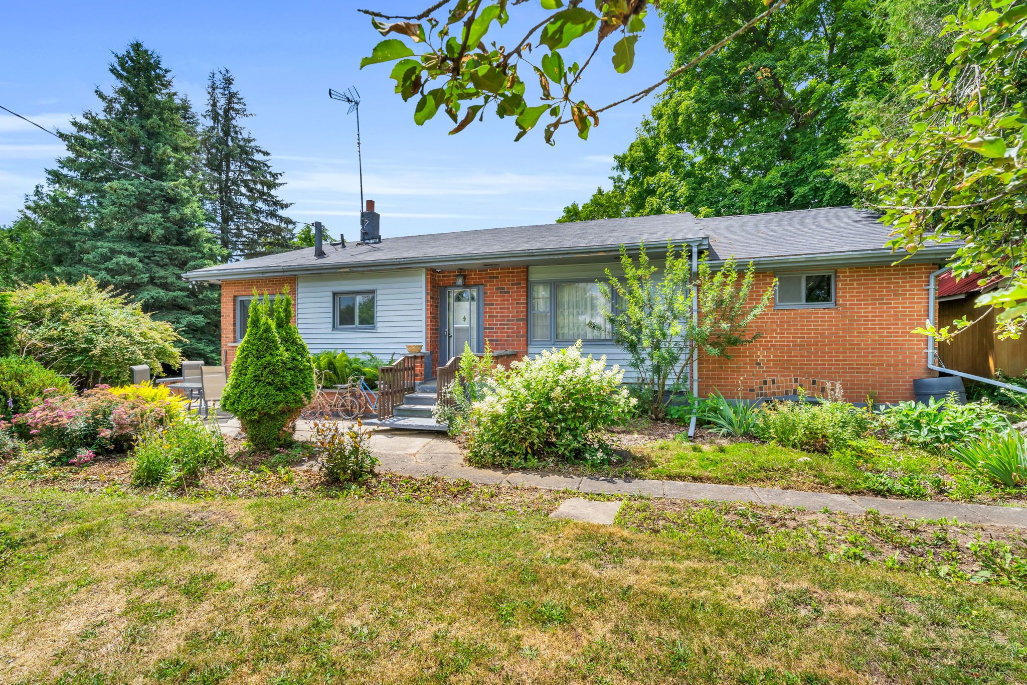 9483 Wellington Rd 124, Erin, On N0b 1t0