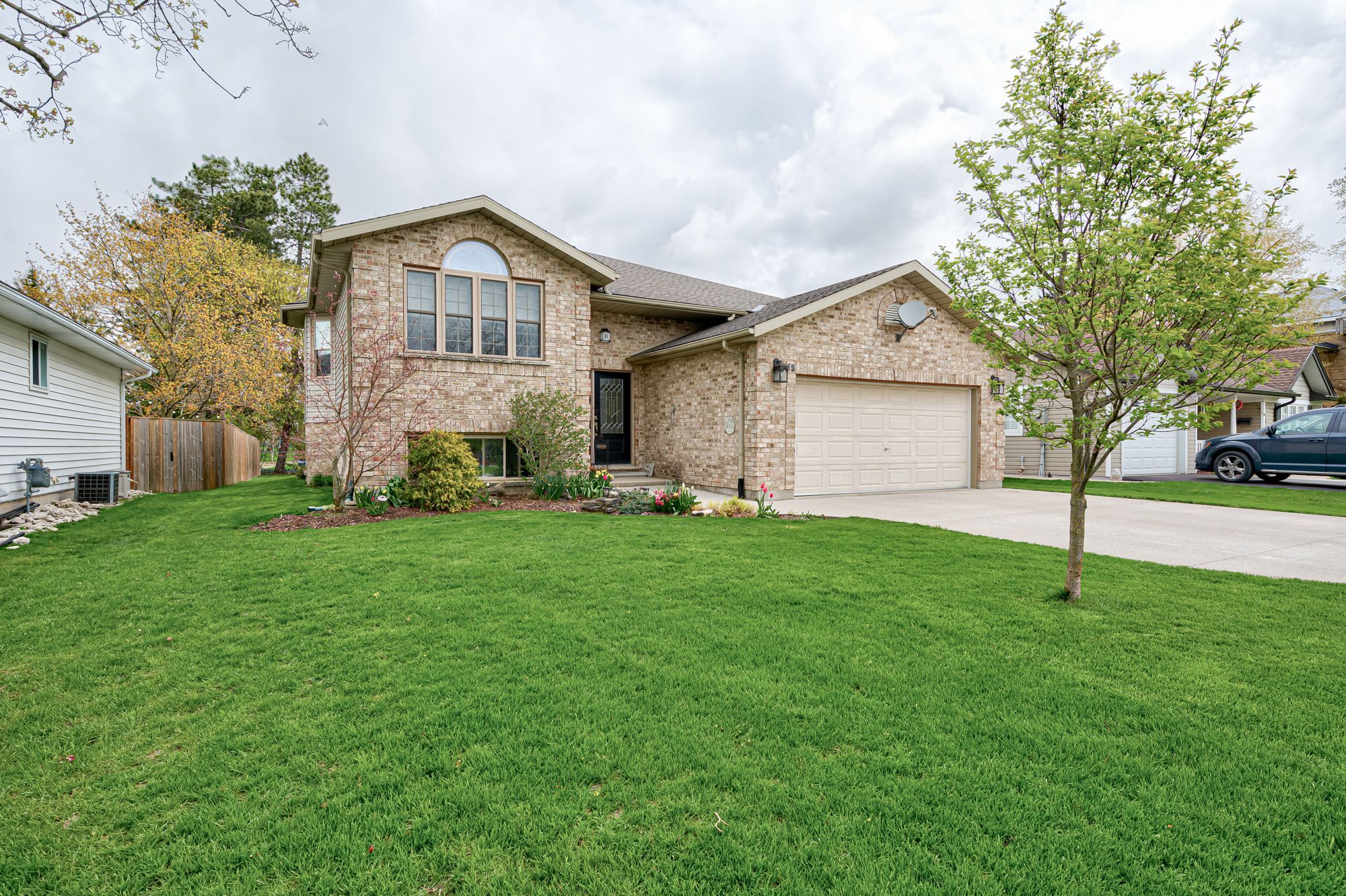 19 Eleanor Street, West Perth, On N0k 1n0