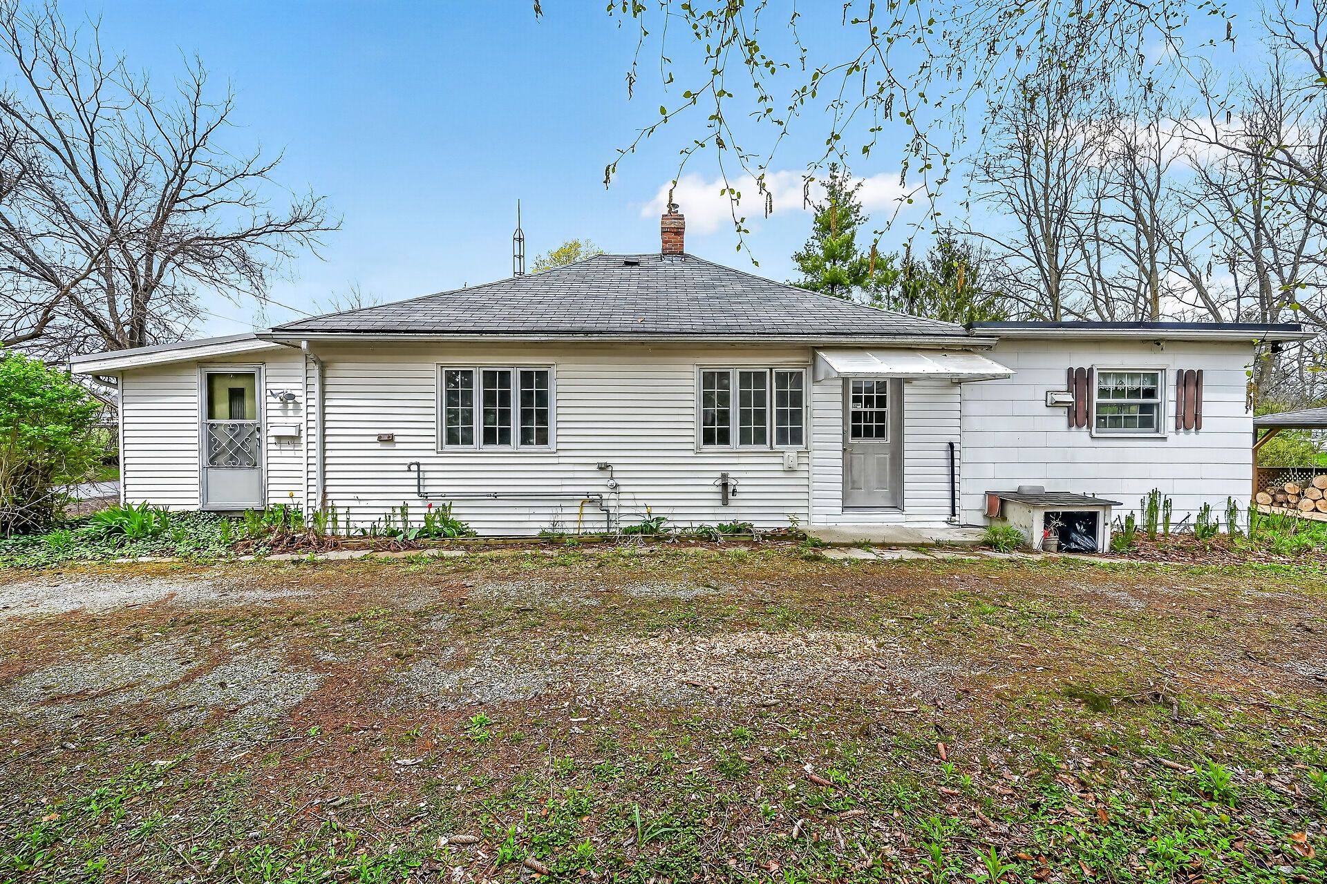 313 John Street, Norfolk, On N3y 2z1