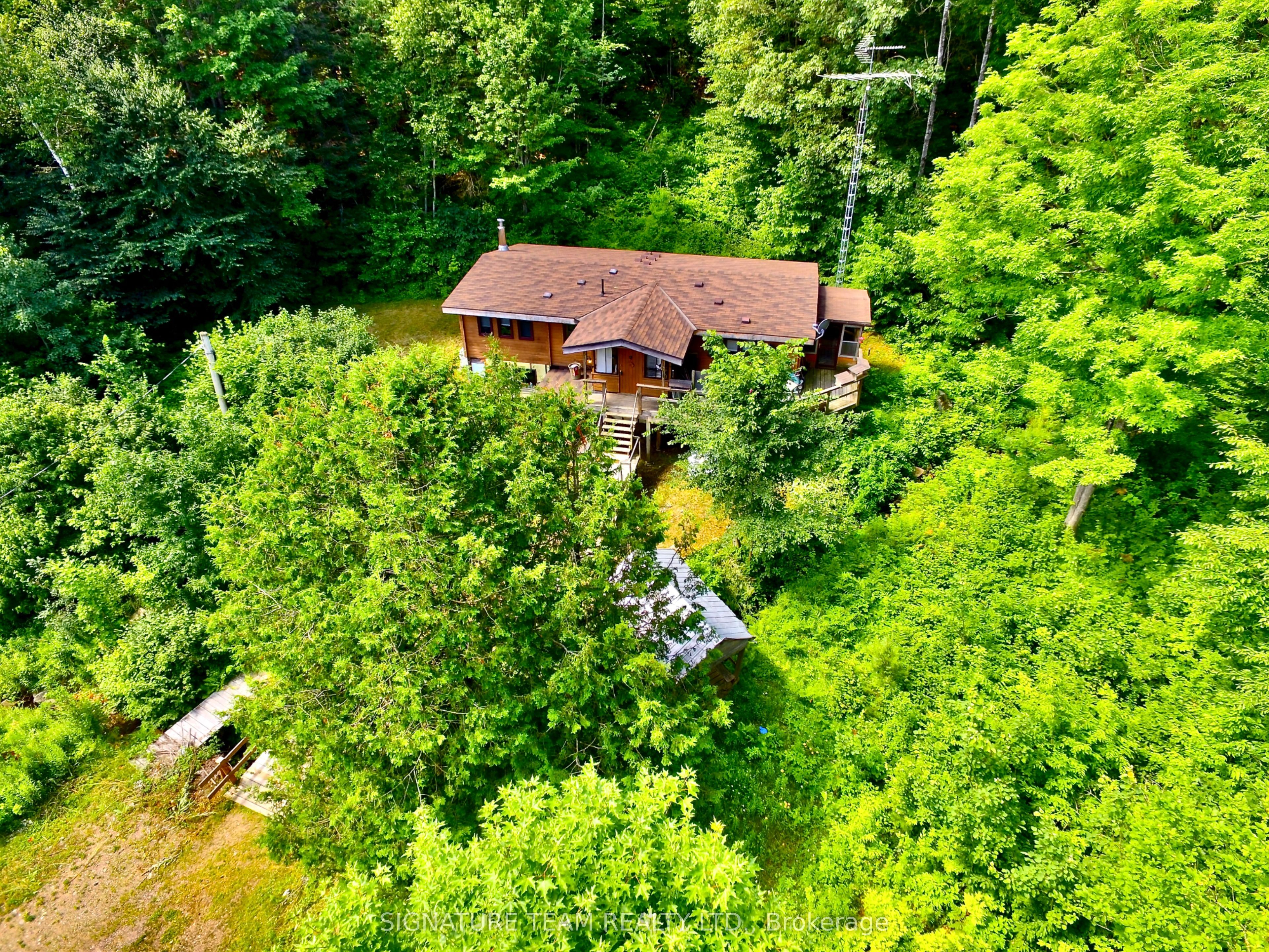 19626 41 Highway, Addington Highlands, On K0h 1k0