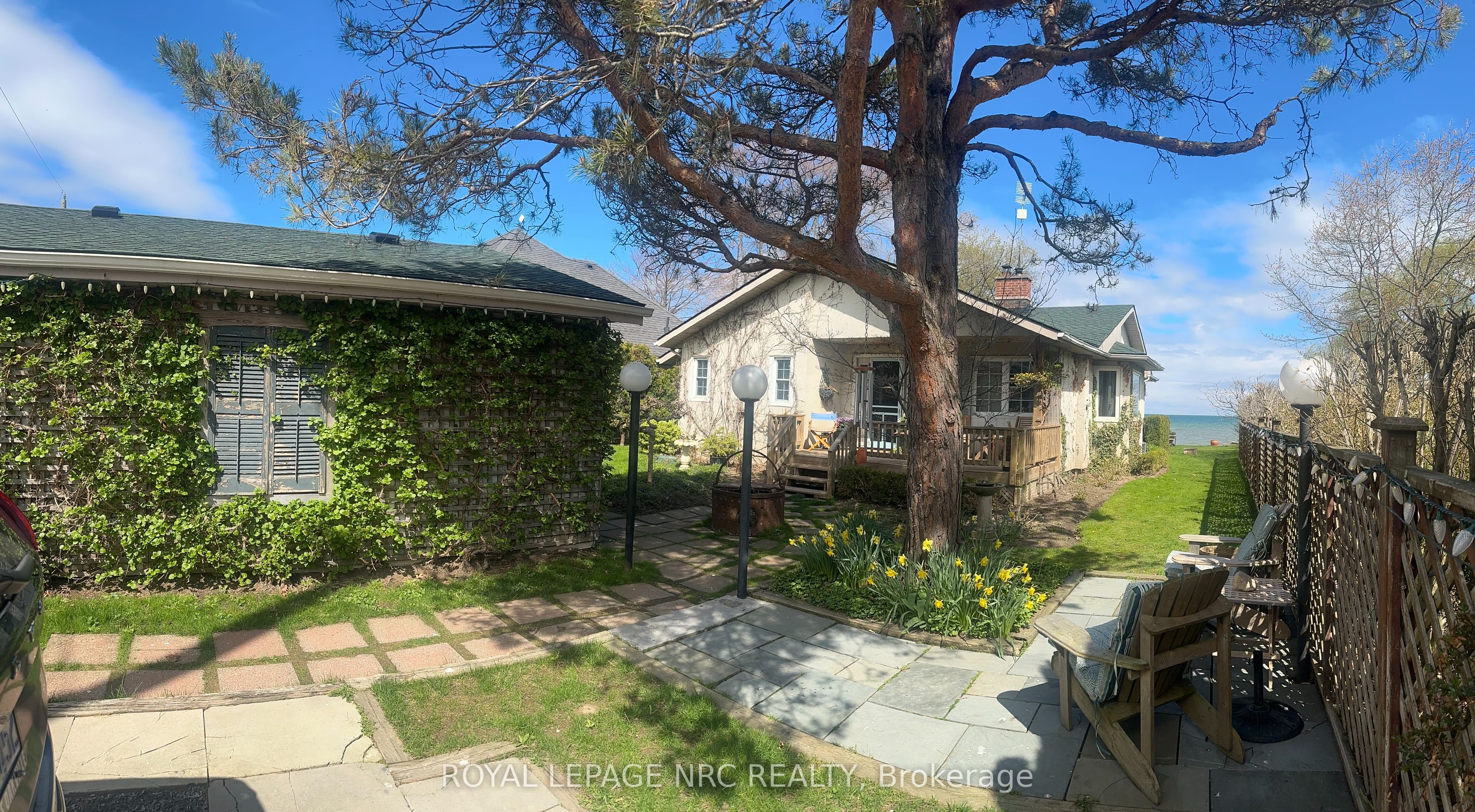 12 W Firelane 2b, R.R.#3 Road W, Niagara-On-The-Lake, On L0s 1j0