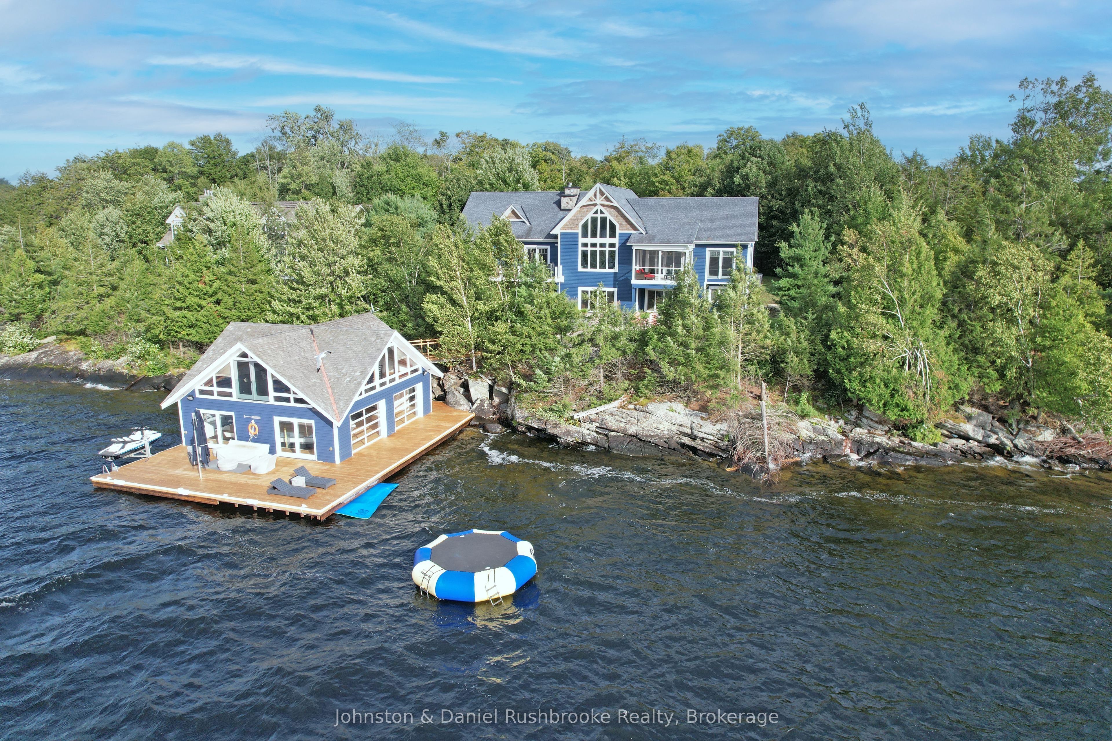 2-1350 Stephens Bay Road, Bracebridge, On P1l 1x2