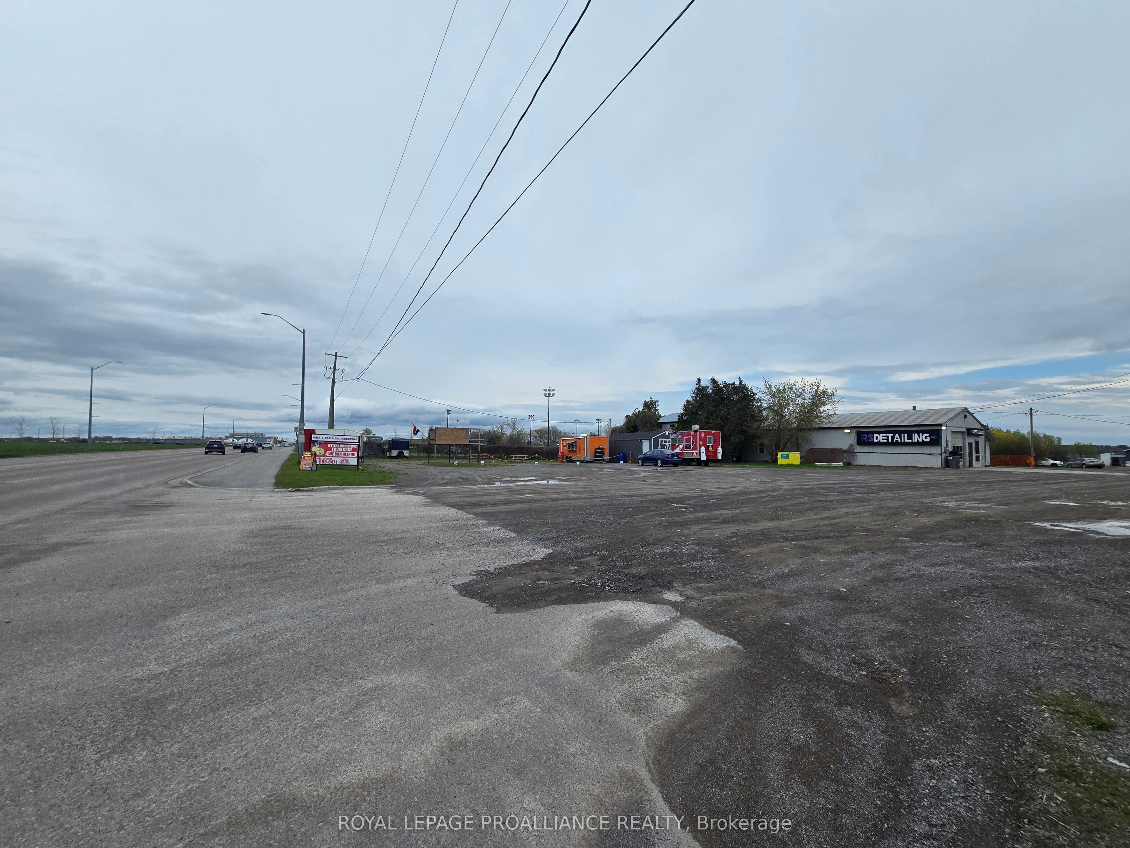 325 Dundas Street E, Quinte West, On K8v 5w5