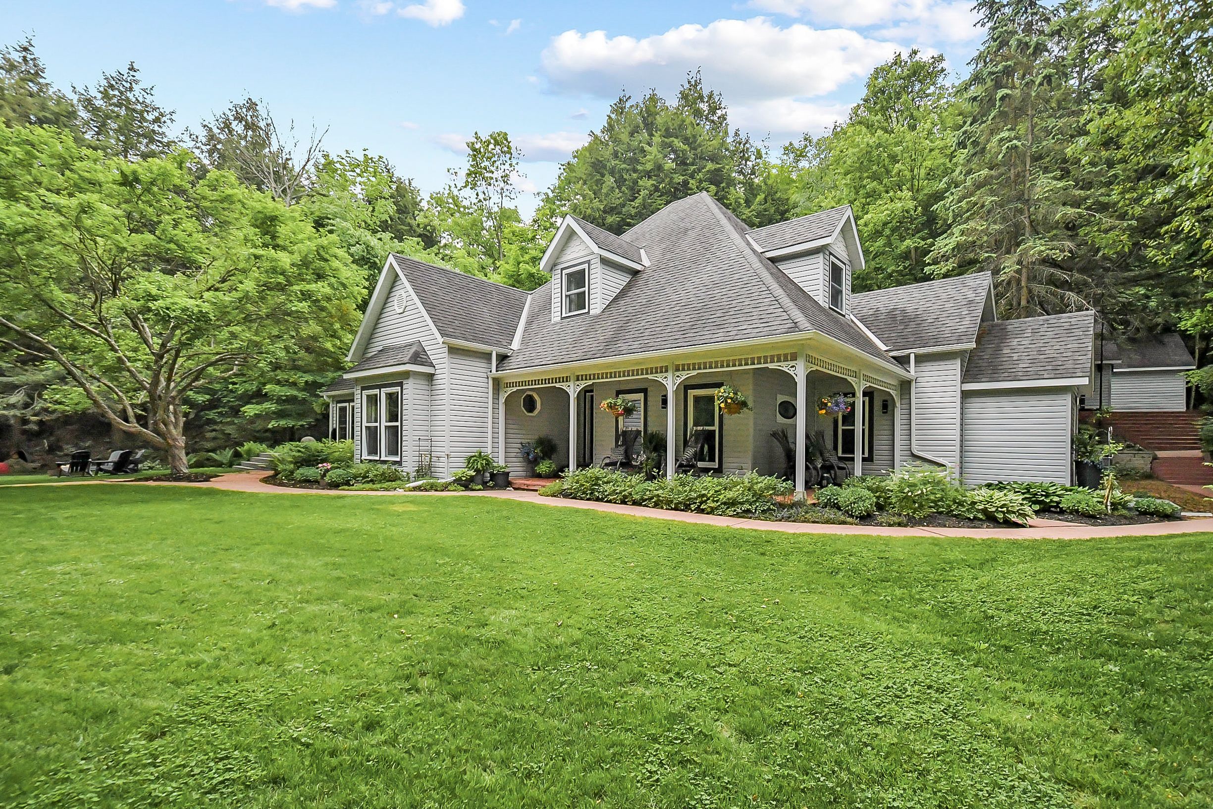 103 Southbank Drive, Bracebridge, On P1l 1g3