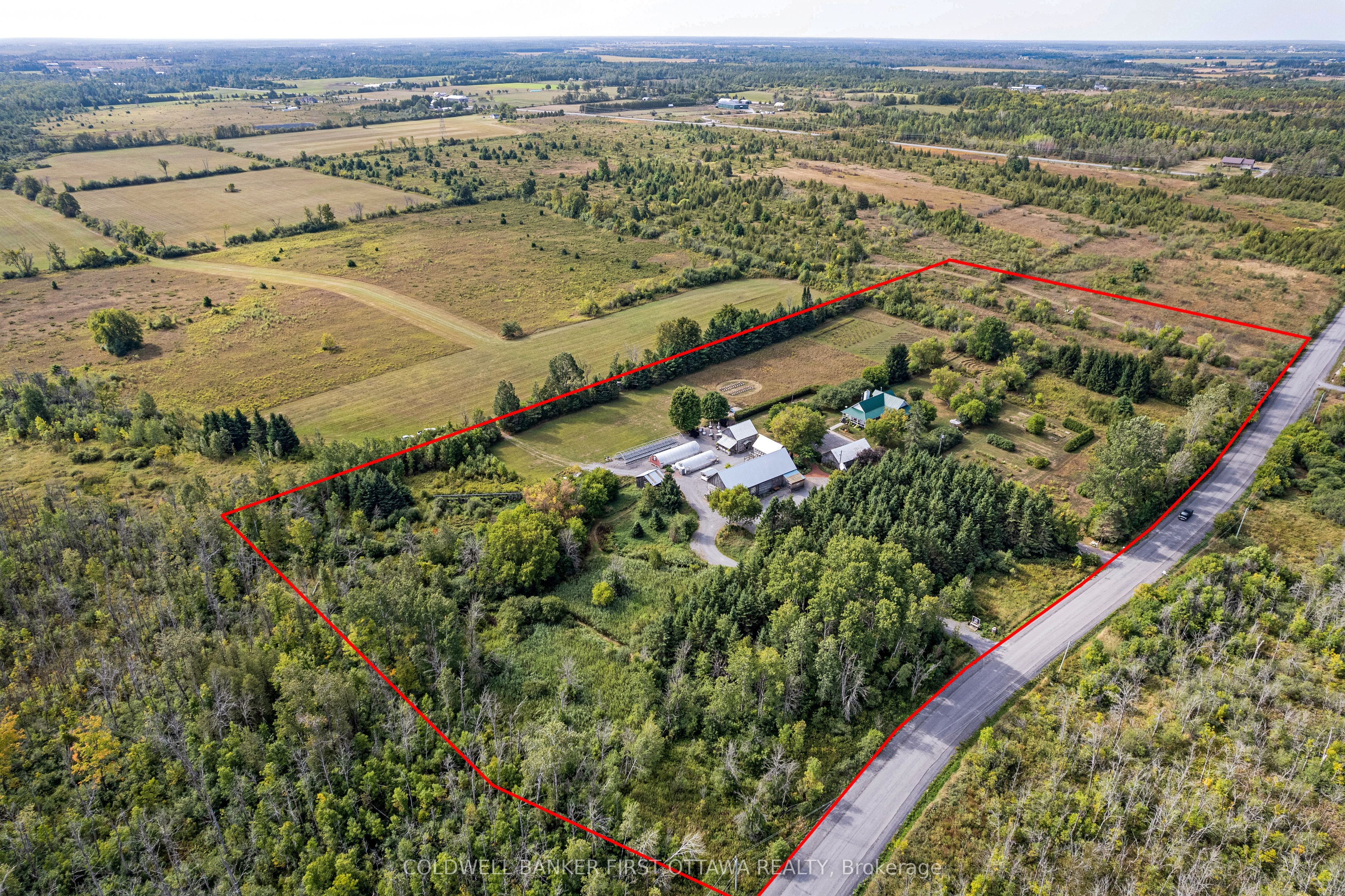 3840 Old Almonte Road, Carp - Huntley Ward, On K0a 1a0