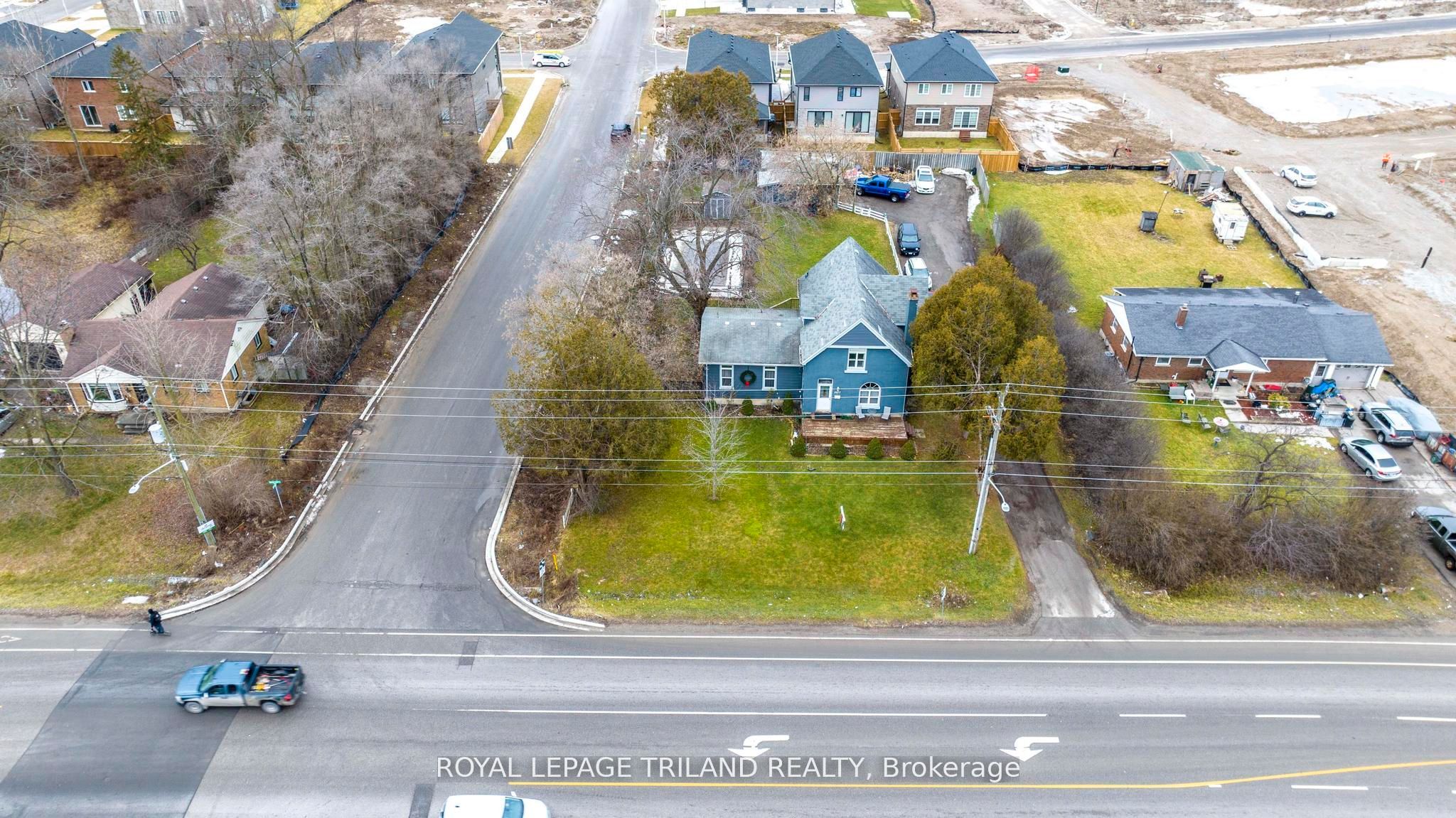 3077 White Oak Road, London South, On N6e 1l7