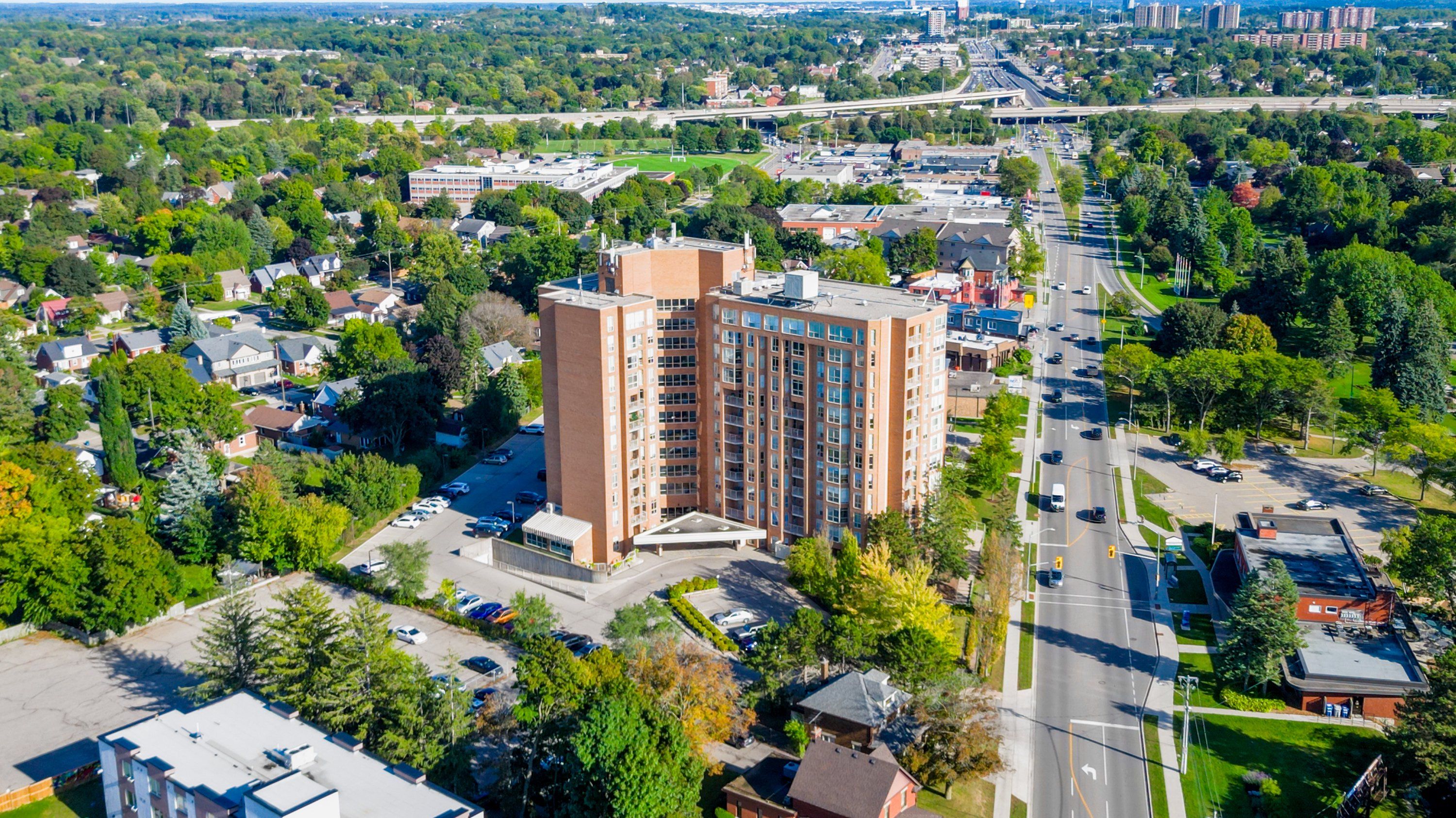 1414 King Street E 802, Kitchener, On N2g 4t8