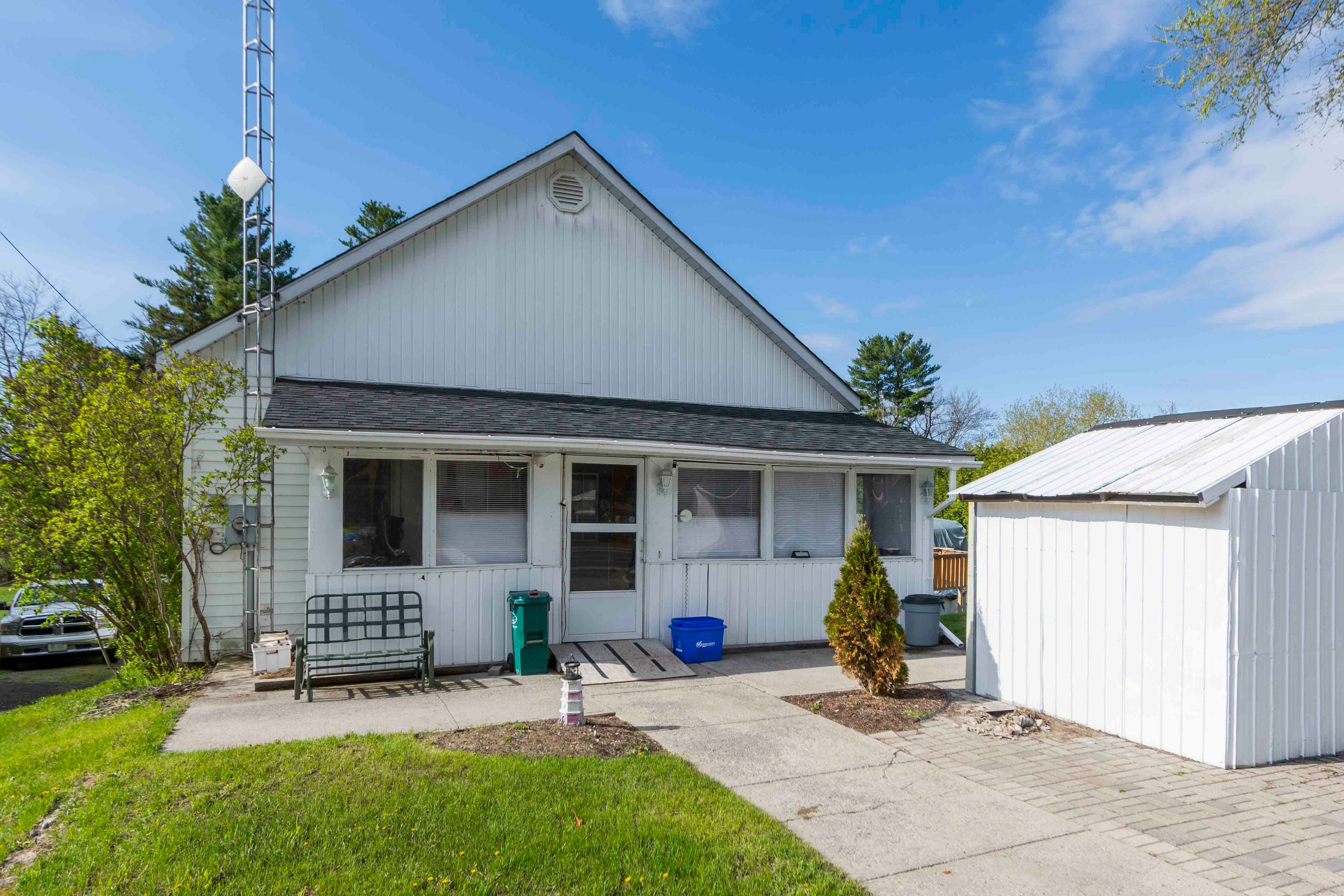 1625 County Rd 5, Quinte West, On K0k 2c0