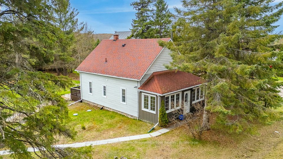 10752 County Road 503, Highlands East, On K0m 1r0