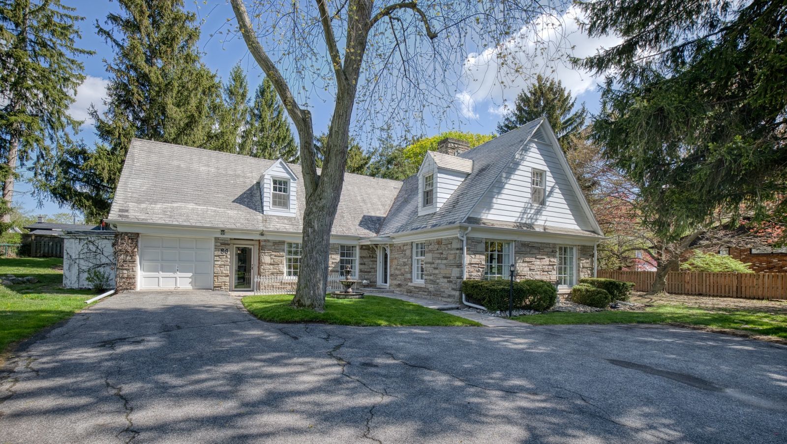 86 Parkway, Welland, On L3c 4c3