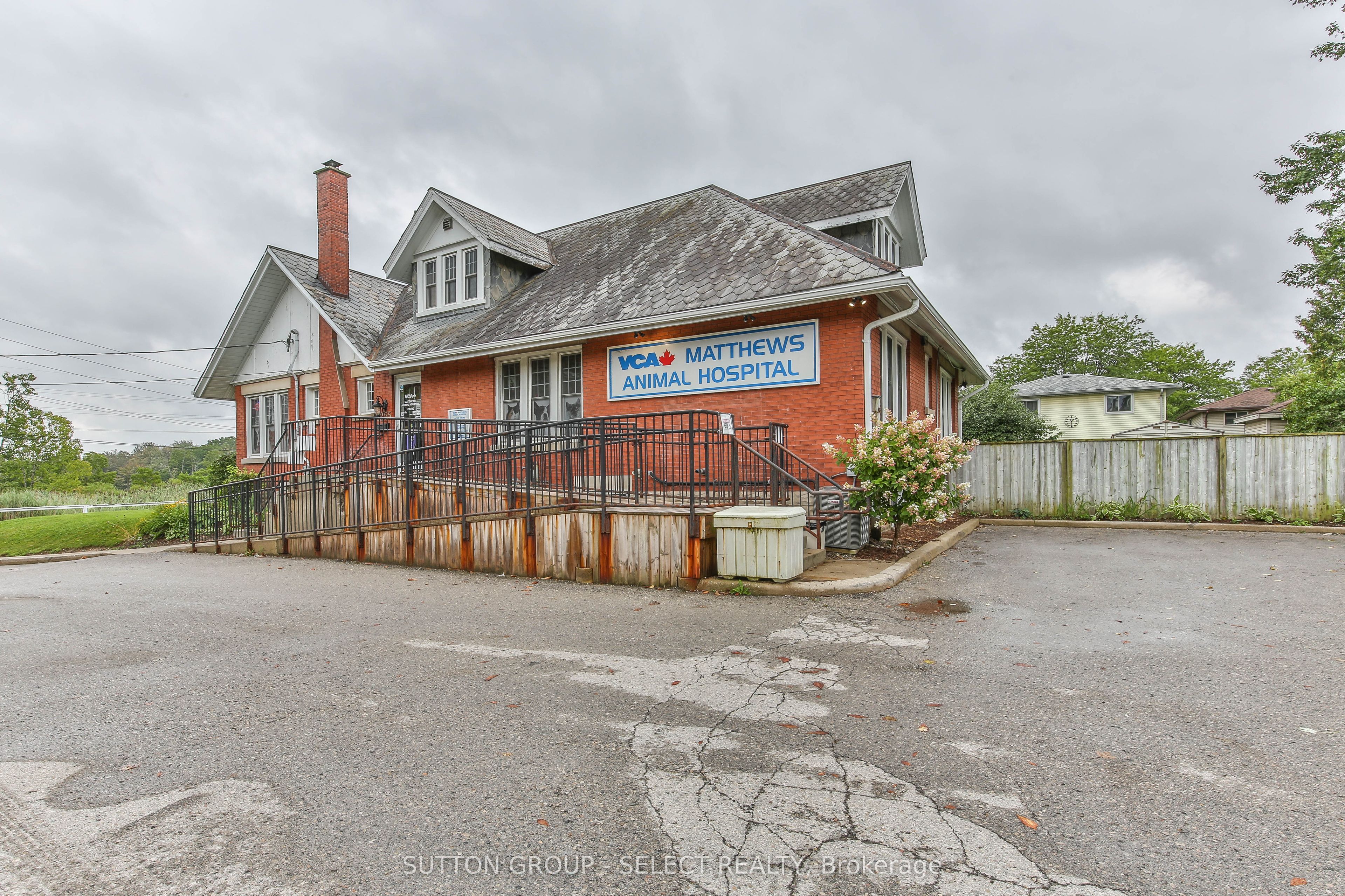 1255 Southdale Road E, London South, On N6e 1b3